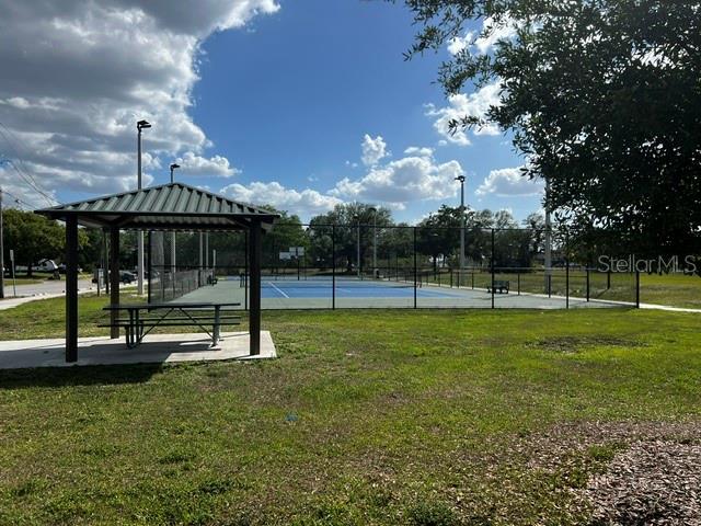 102 S SUNLAND DR, SANFORD, FL, 32773