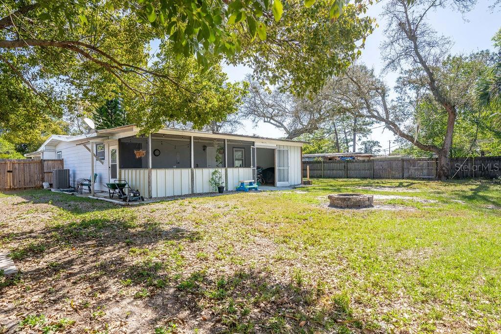 102 S SUNLAND DR, SANFORD, FL, 32773