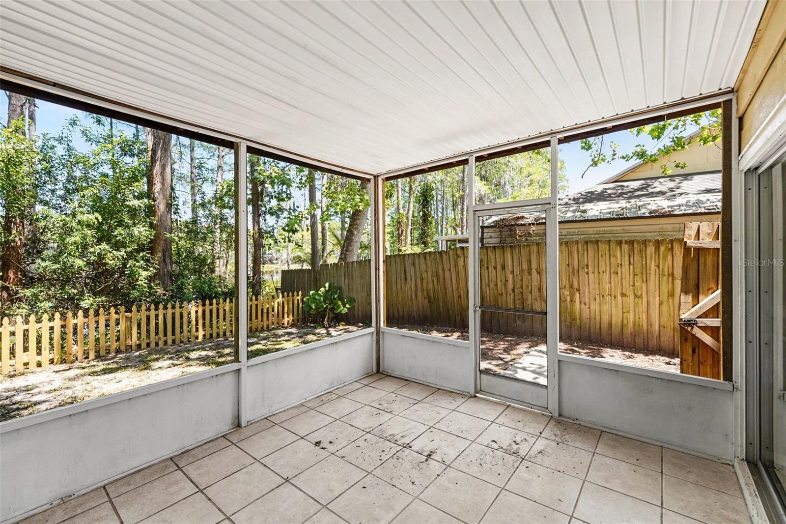 3408 LAUREL DALE DR, TAMPA, FL, 33618