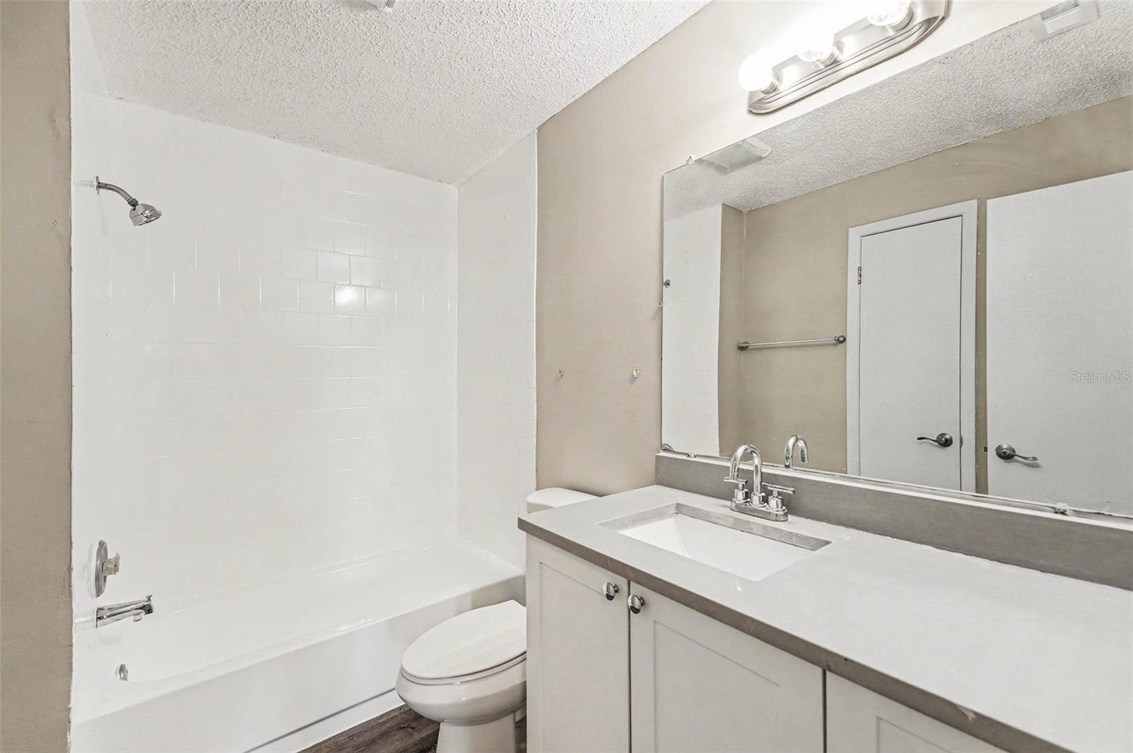 3408 LAUREL DALE DR, TAMPA, FL, 33618