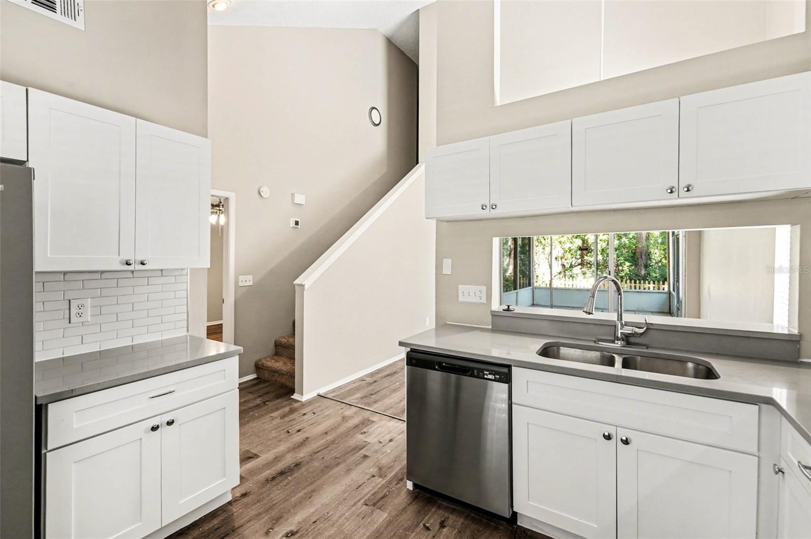 3408 LAUREL DALE DR, TAMPA, FL, 33618