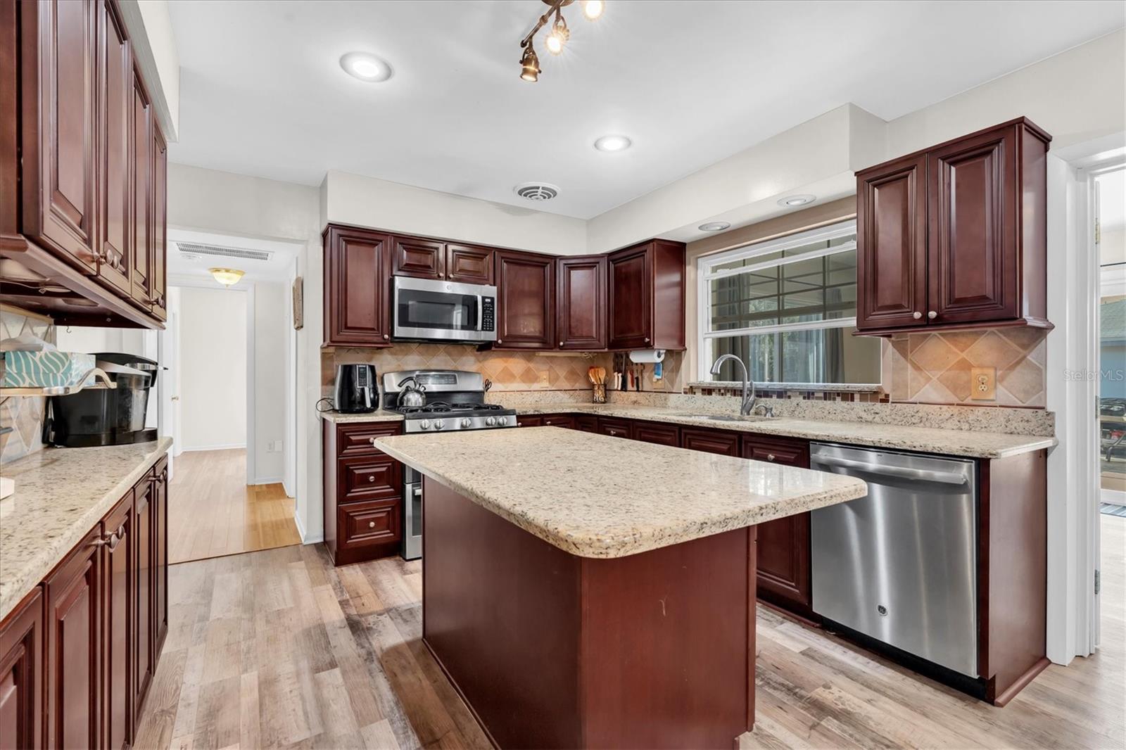 29 SOUTHWIND DR, LARGO, FL, 33770