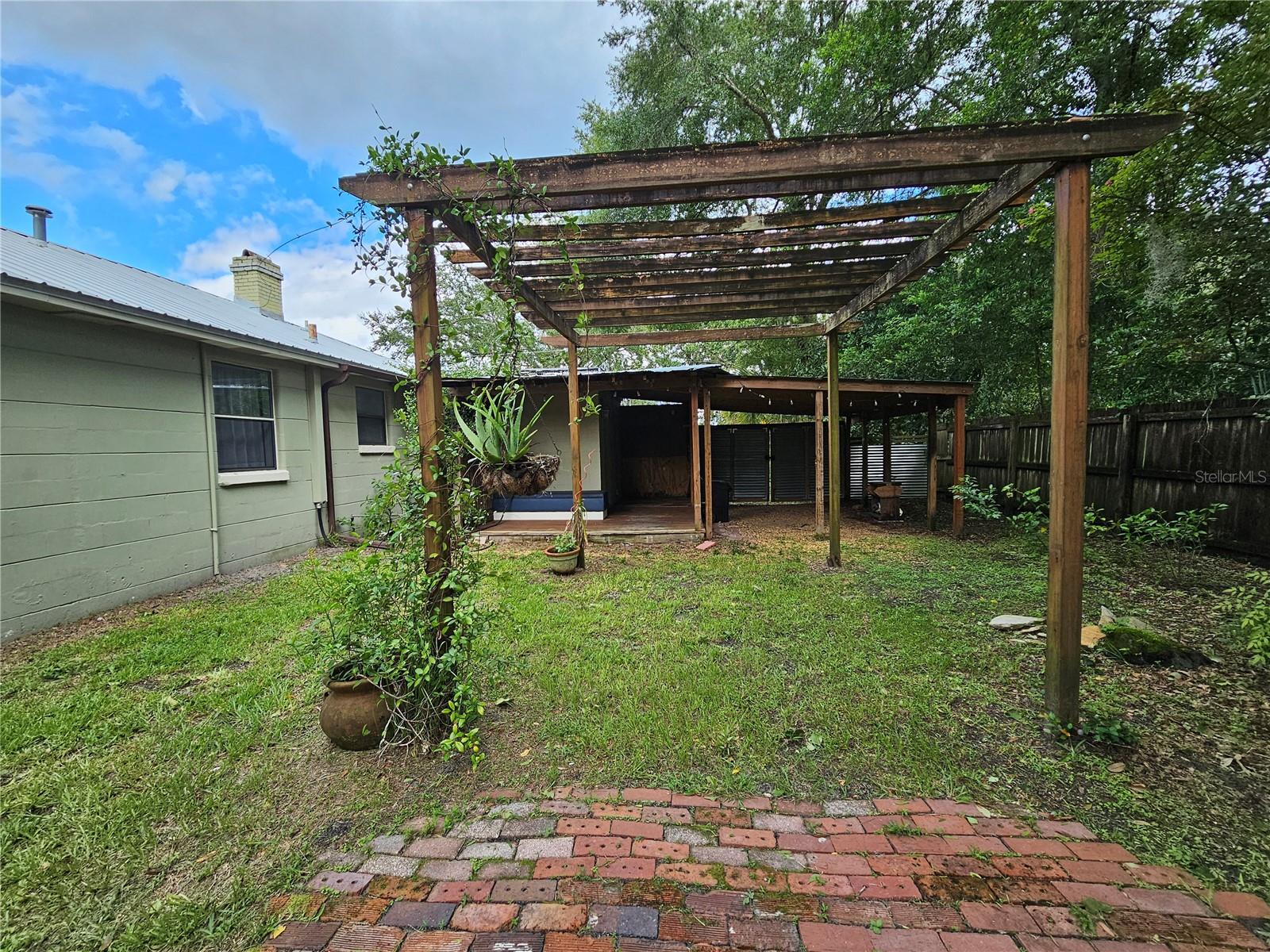 1115 NE 11TH AVE, GAINESVILLE, FL, 32601