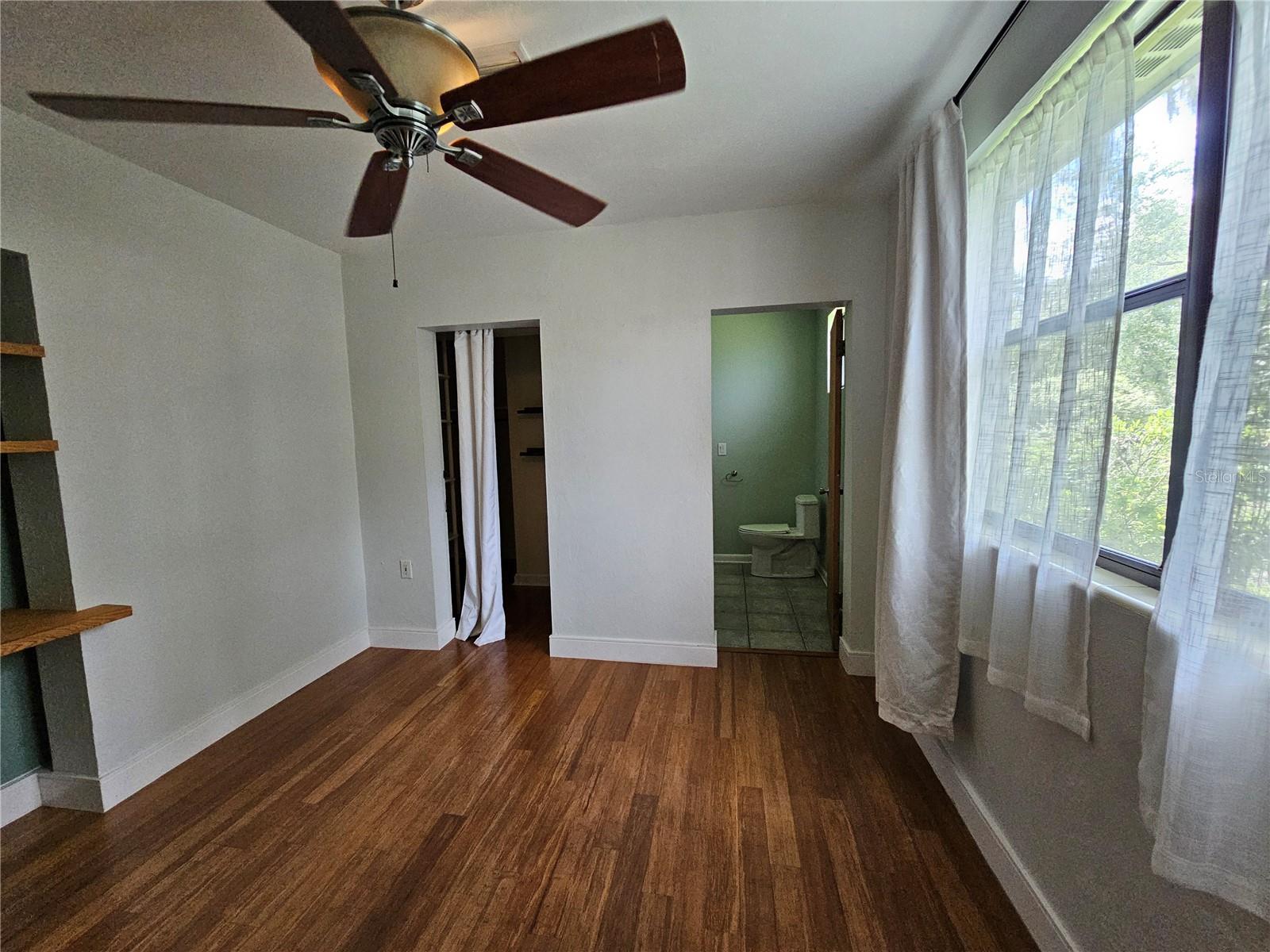 1115 NE 11TH AVE, GAINESVILLE, FL, 32601