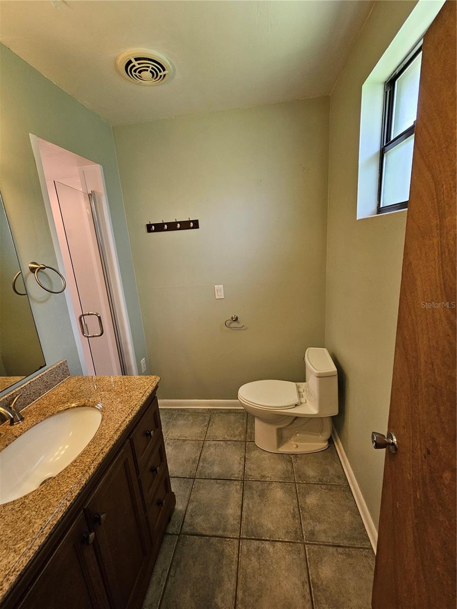 1115 NE 11TH AVE, GAINESVILLE, FL, 32601