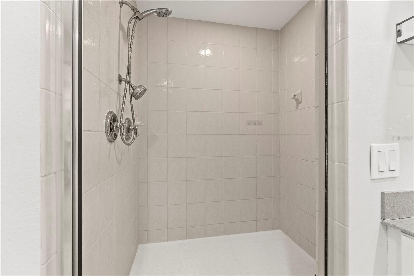 425 150TH AVE #2303, MADEIRA BEACH, FL, 33708