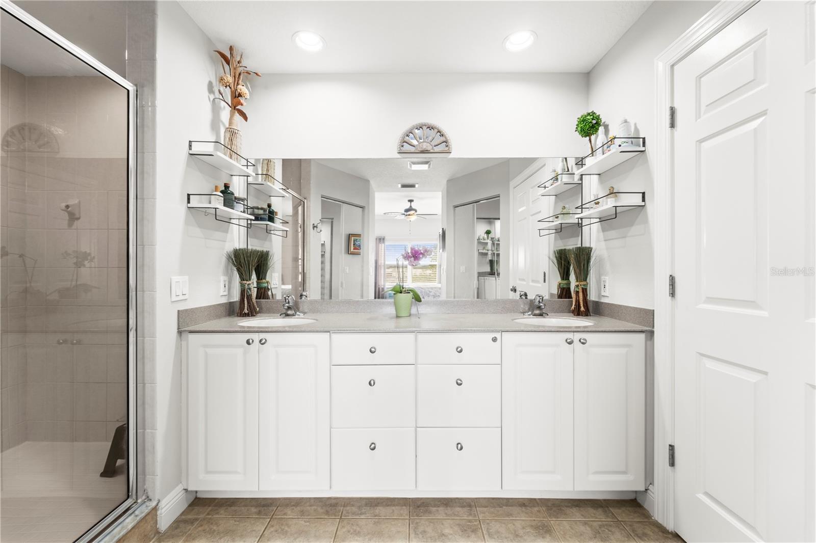 425 150TH AVE #2303, MADEIRA BEACH, FL, 33708