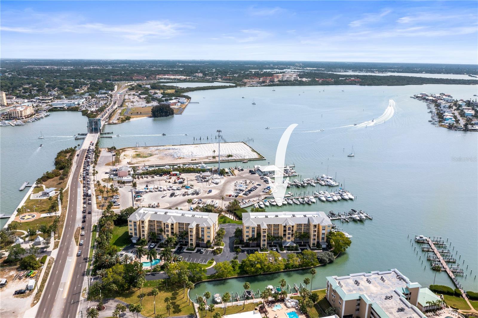 425 150TH AVE #2303, MADEIRA BEACH, FL, 33708