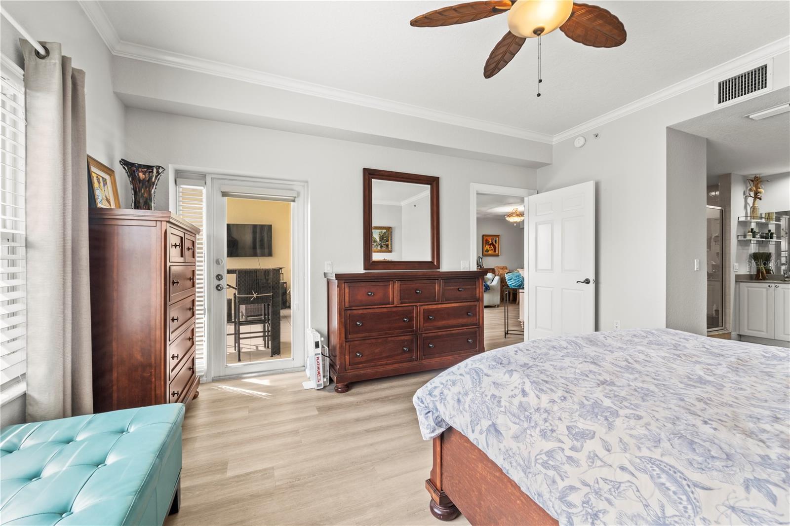 425 150TH AVE #2303, MADEIRA BEACH, FL, 33708