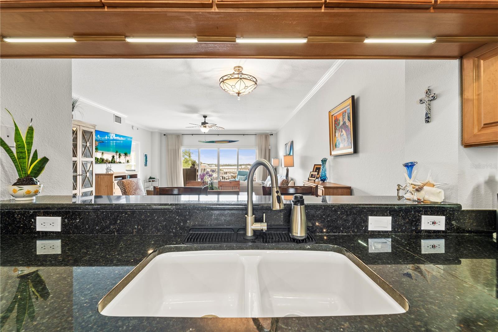 425 150TH AVE #2303, MADEIRA BEACH, FL, 33708