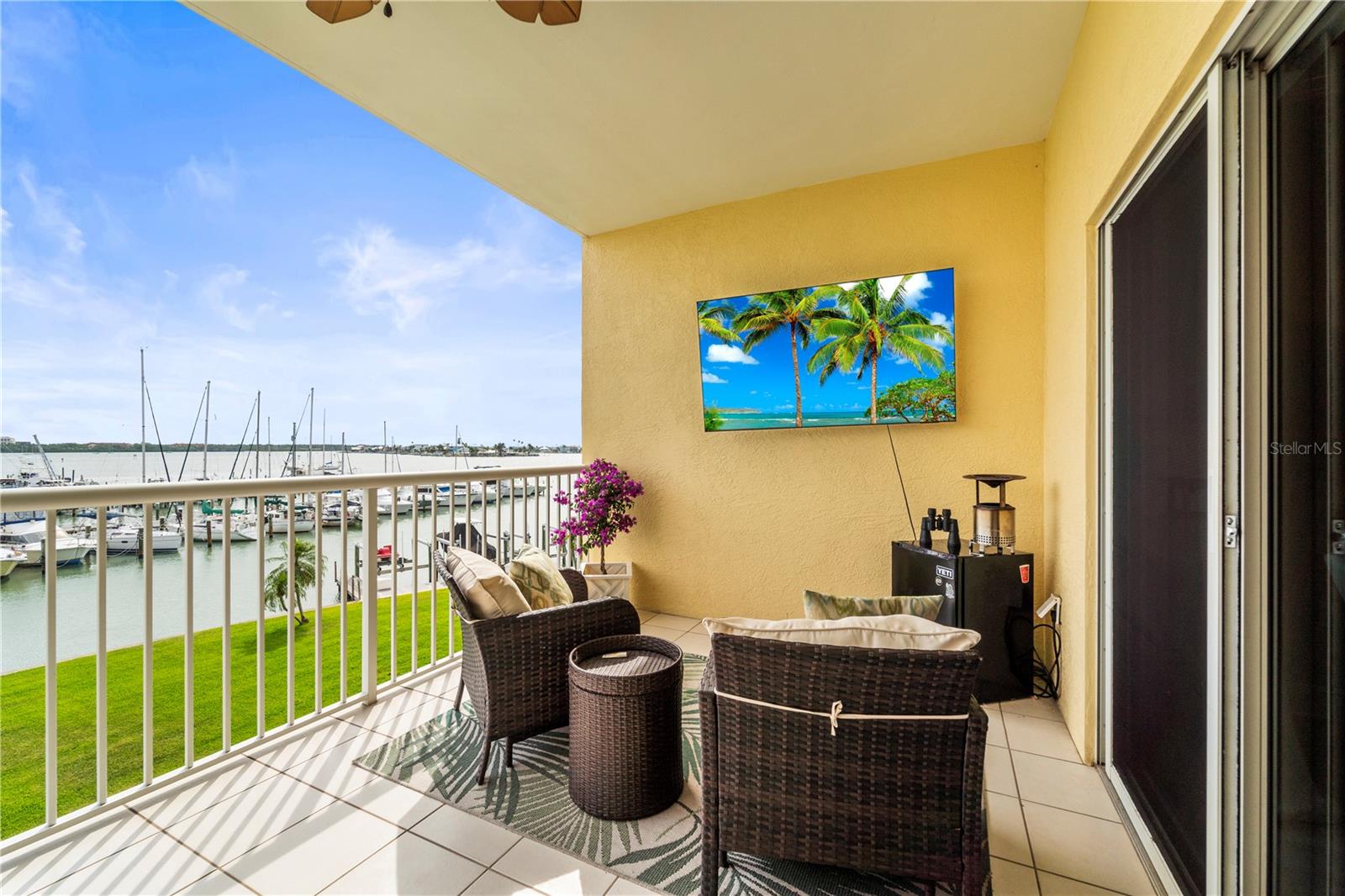 425 150TH AVE #2303, MADEIRA BEACH, FL, 33708