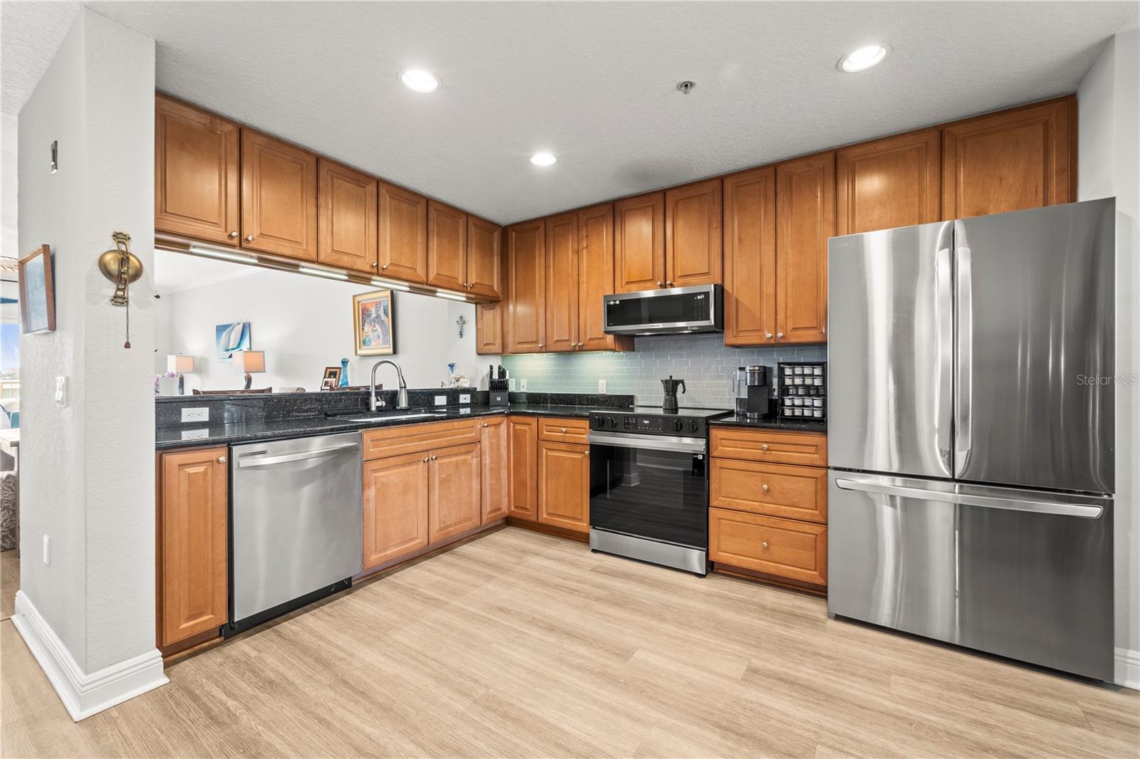 425 150TH AVE #2303, MADEIRA BEACH, FL, 33708