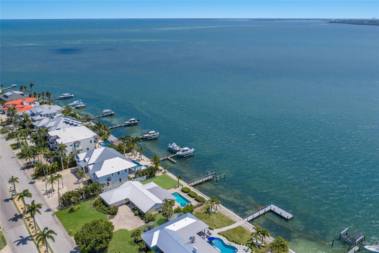 633 KEY ROYALE DR, HOLMES BEACH, FL, 34217