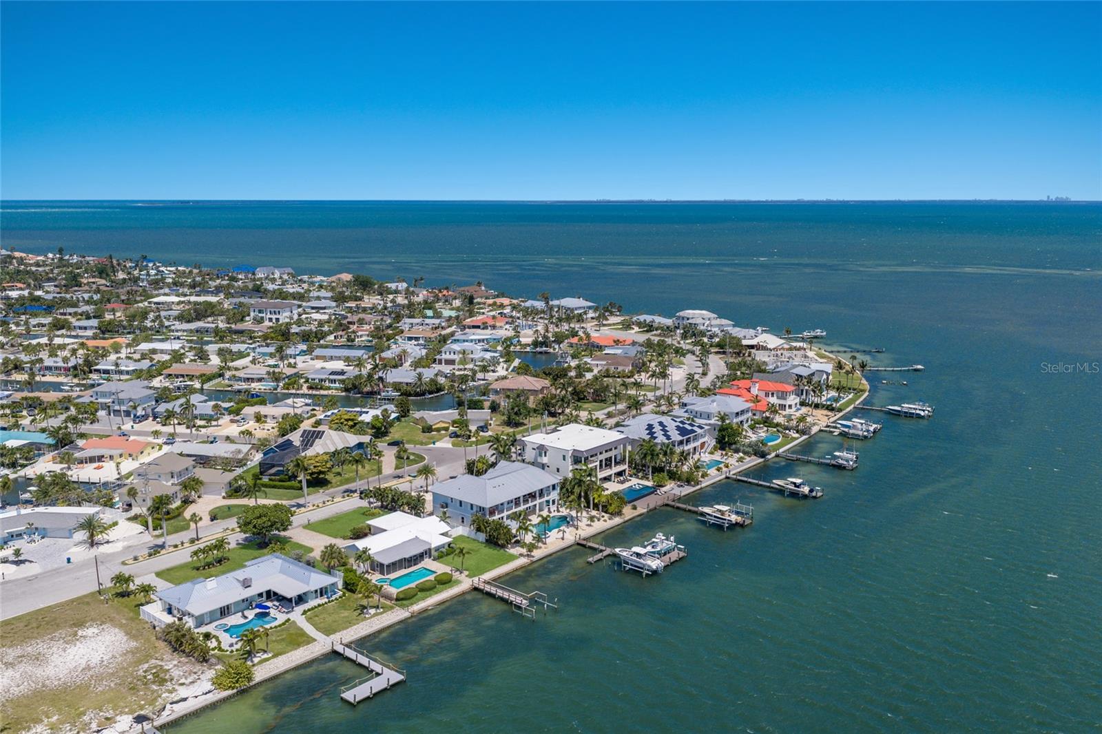 633 KEY ROYALE DR, HOLMES BEACH, FL, 34217