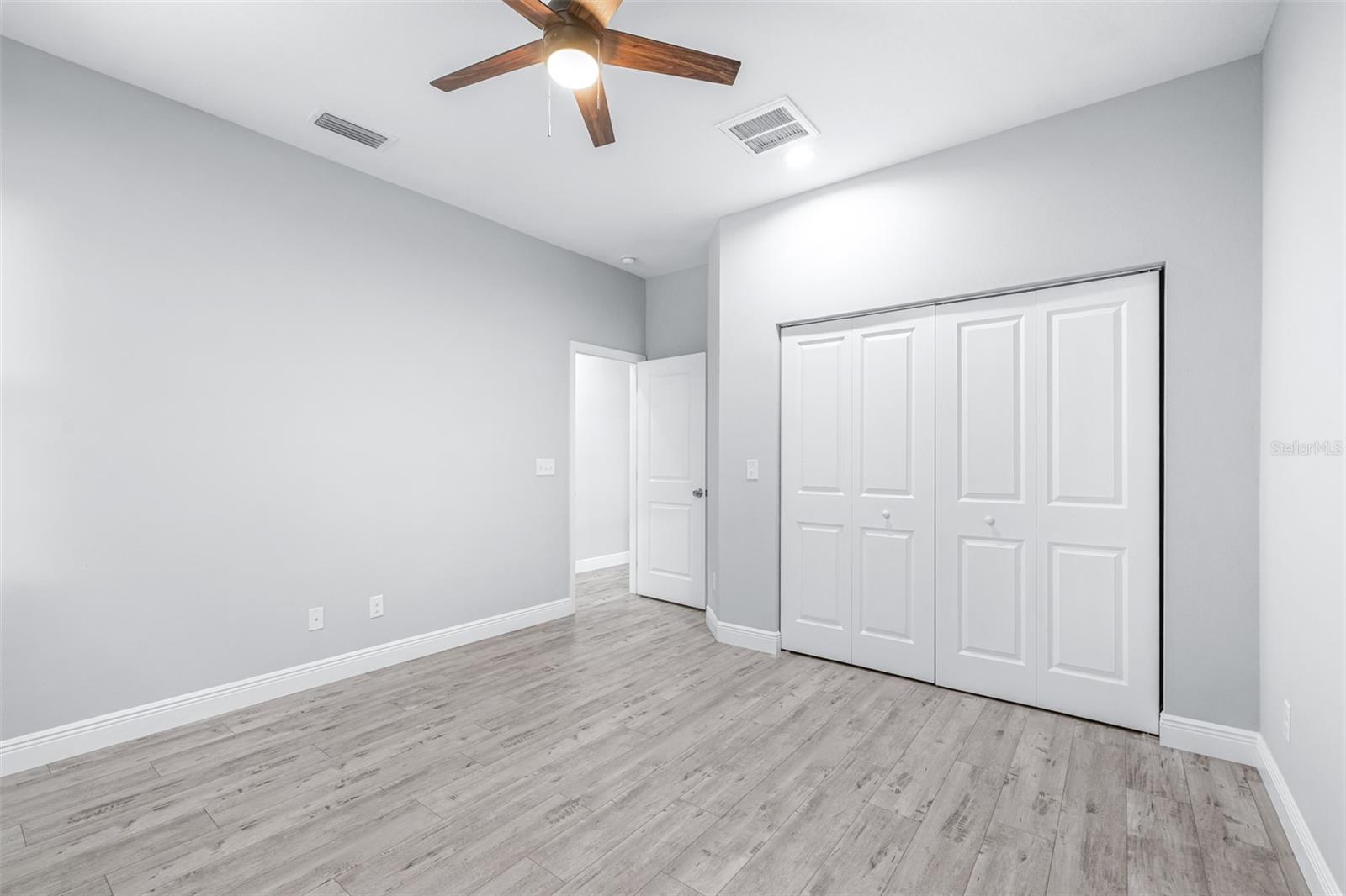 1505 E NORTH BAY ST, TAMPA, FL, 33610