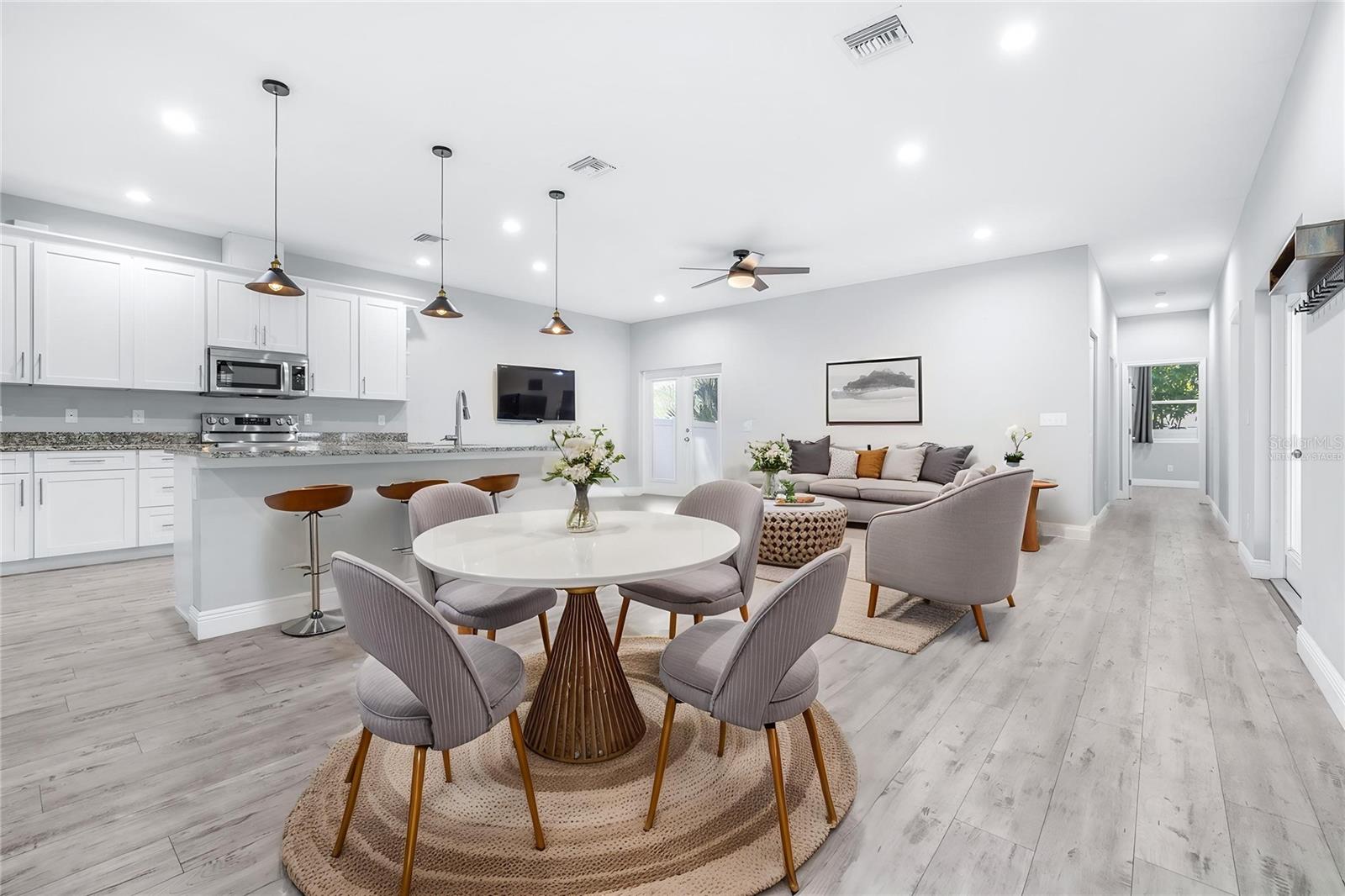 1505 E NORTH BAY ST, TAMPA, FL, 33610