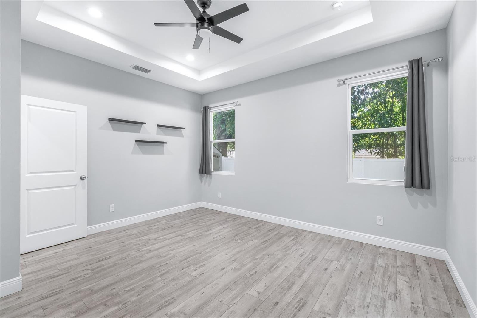 1505 E NORTH BAY ST, TAMPA, FL, 33610