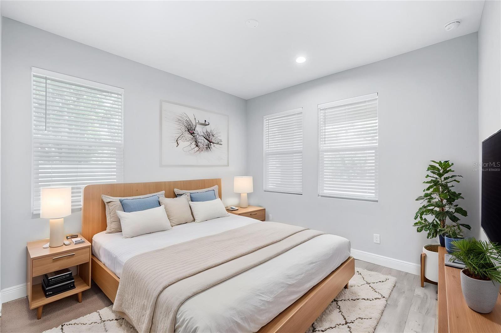 1505 E NORTH BAY ST, TAMPA, FL, 33610