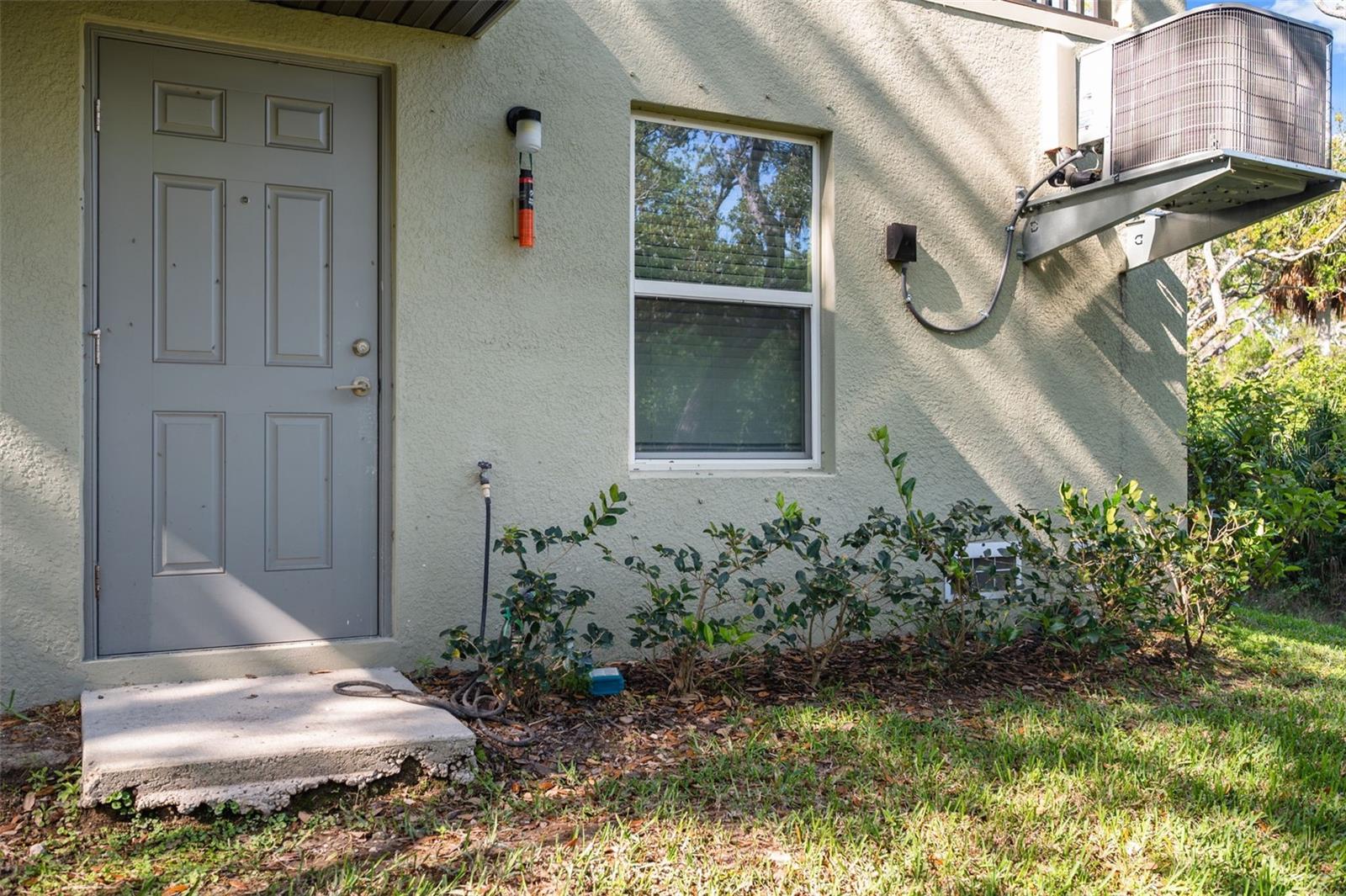 873 TENNYSON MILL CIR, TAMPA, FL, 33619