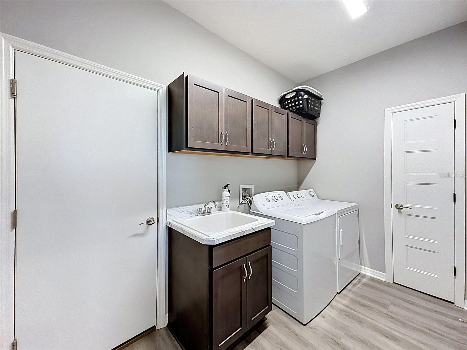 1381 N SPEND A BUCK DR, HERNANDO, FL, 34442