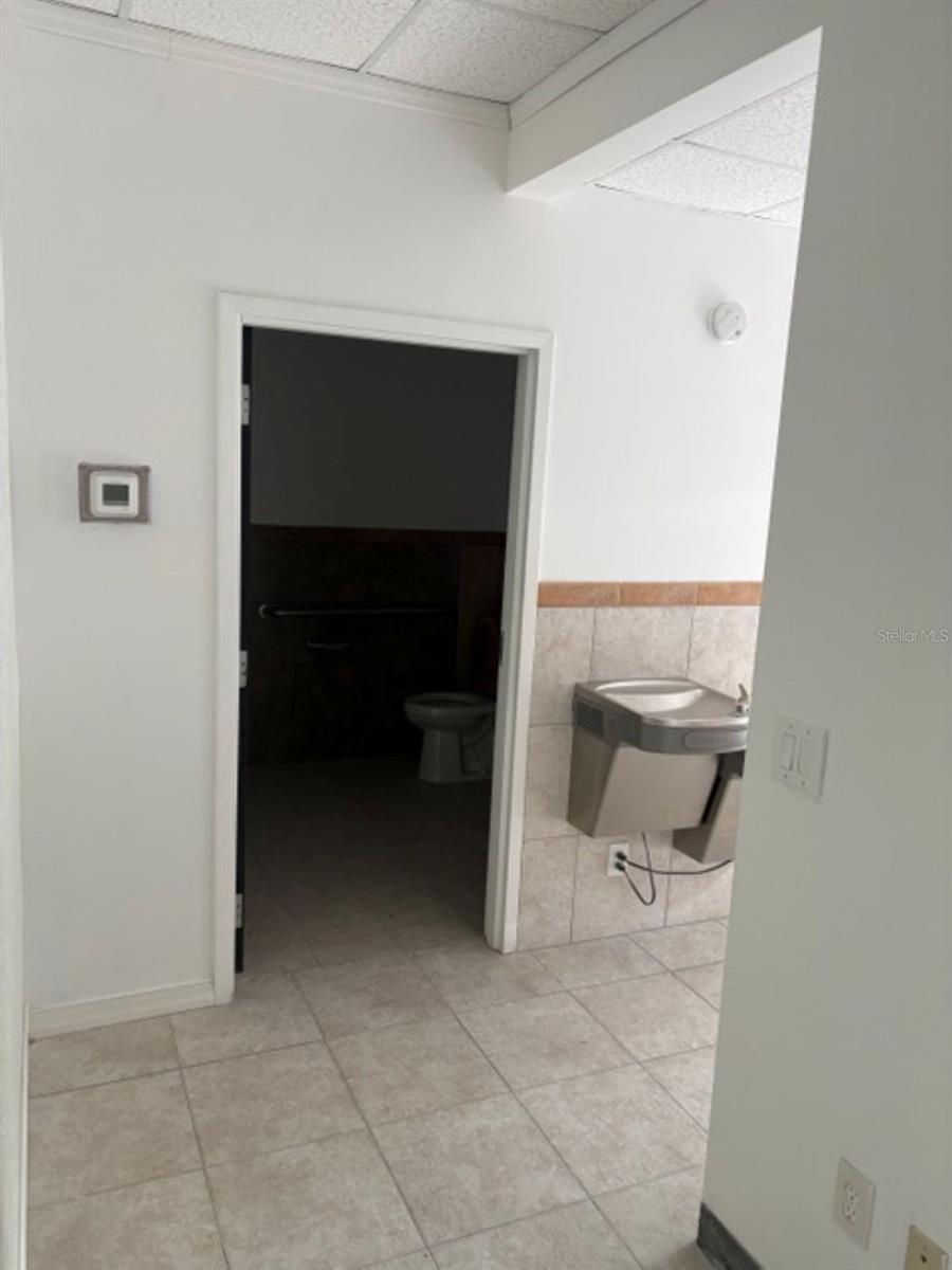 4207 EDGEWATER DR #B, ORLANDO, FL, 32804