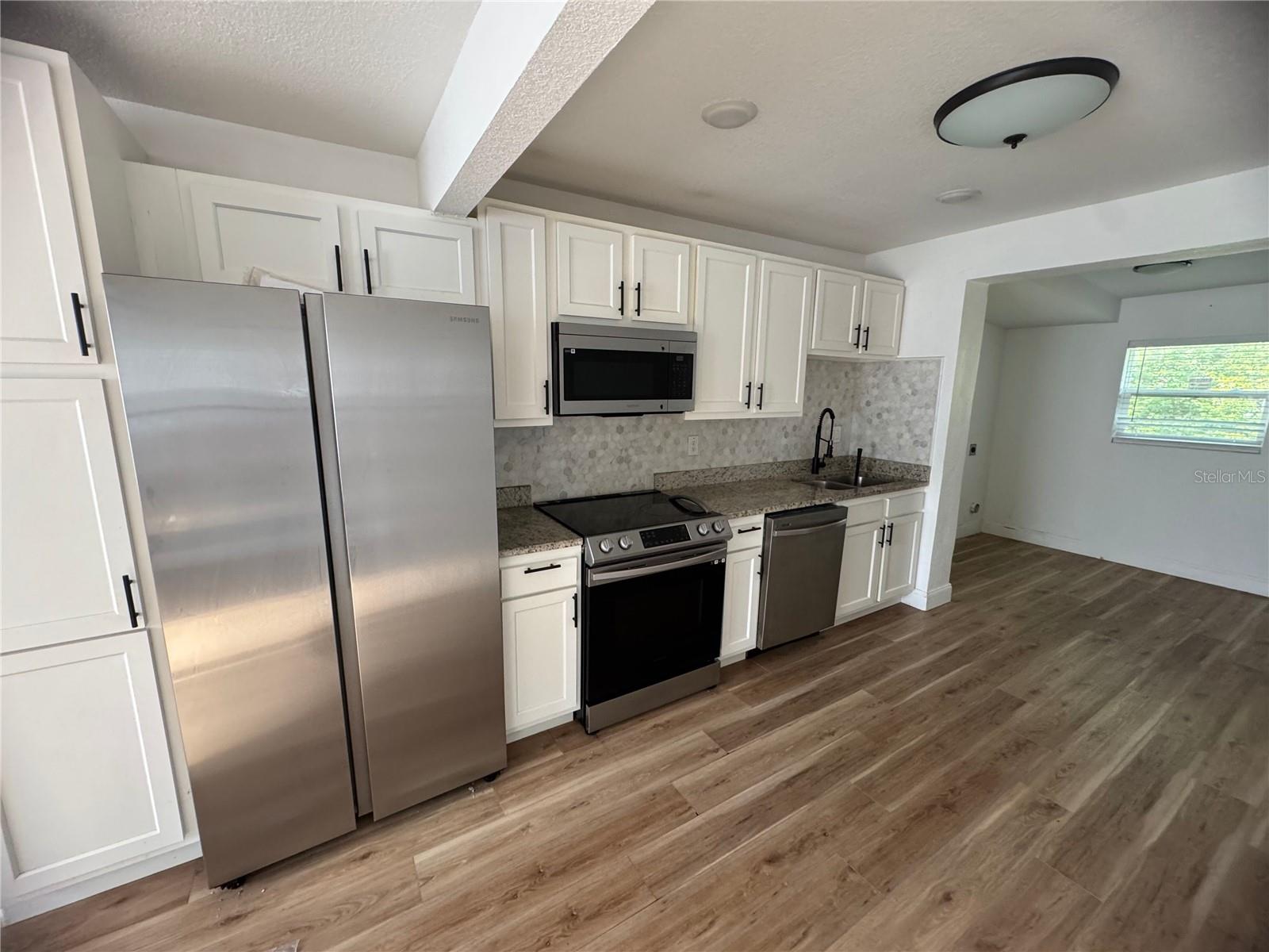 905 CENTER ST, PLANT CITY, FL, 33563