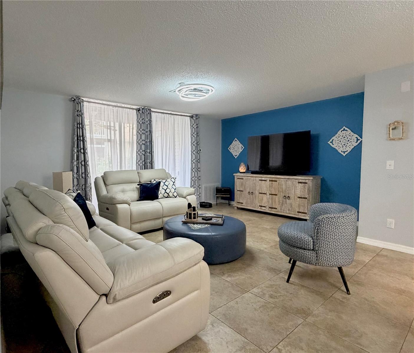 2122 CLOVER HILL RD, PALM HARBOR, FL, 34683