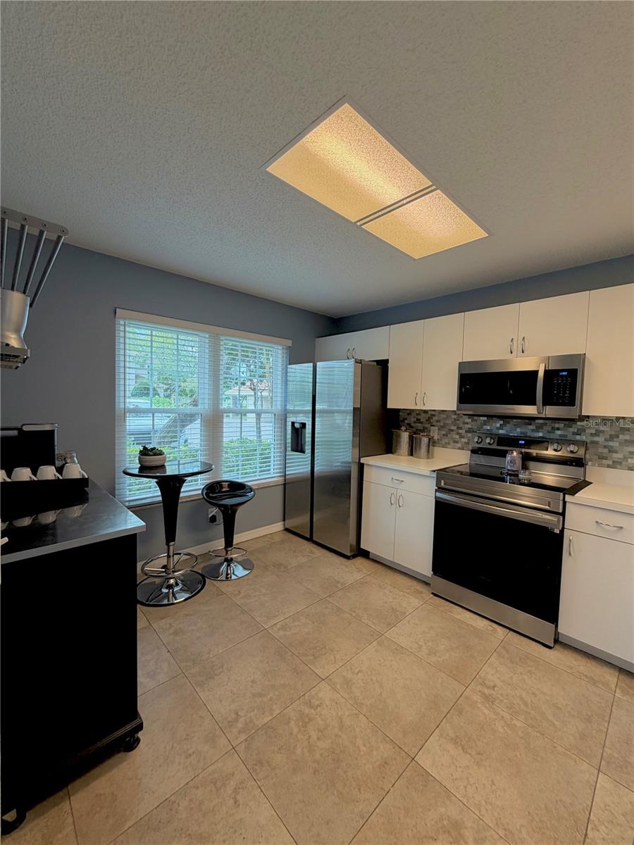 2122 CLOVER HILL RD, PALM HARBOR, FL, 34683