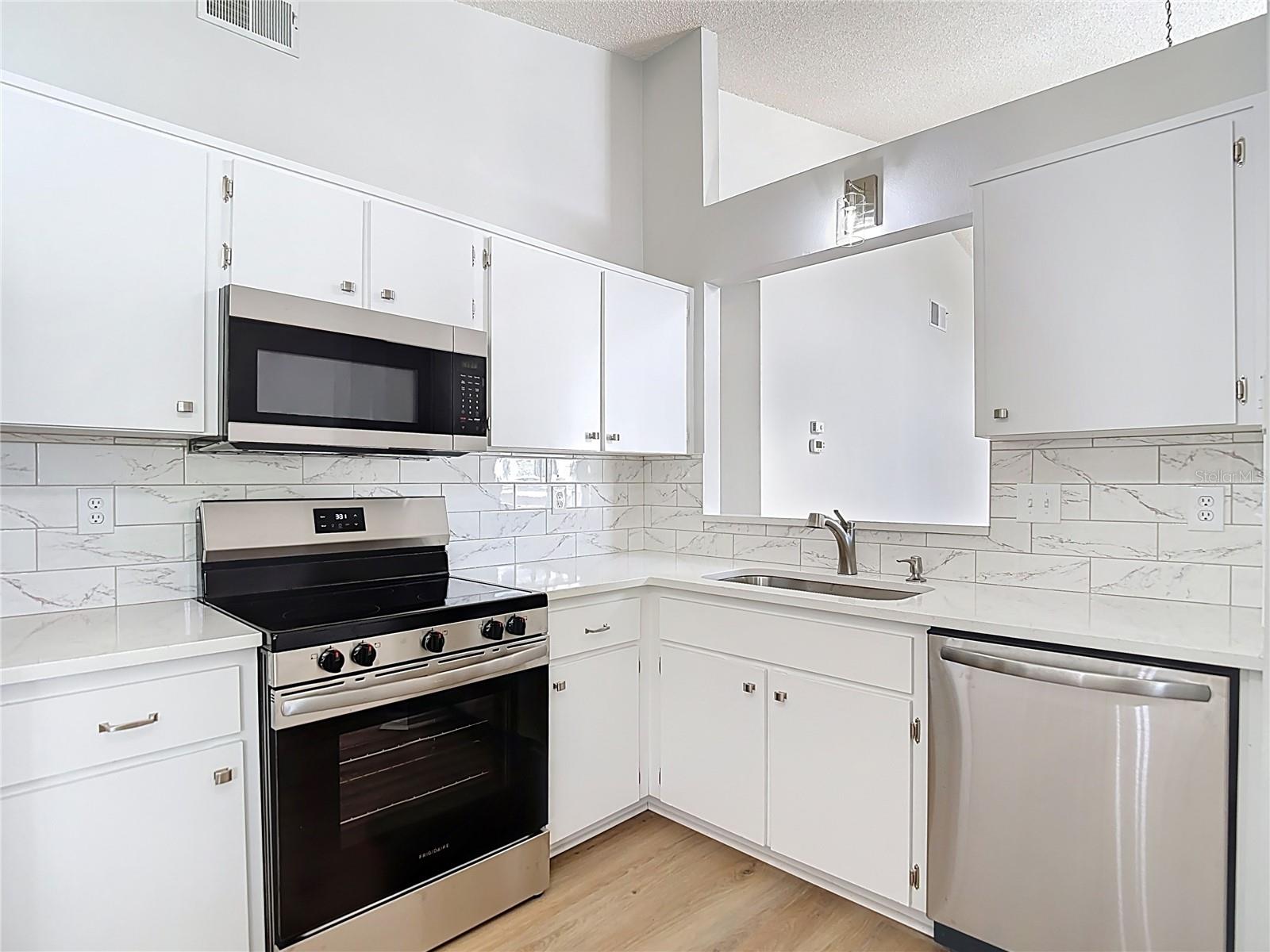 12405 EAGLESWOOD DR #D, HUDSON, FL, 34667