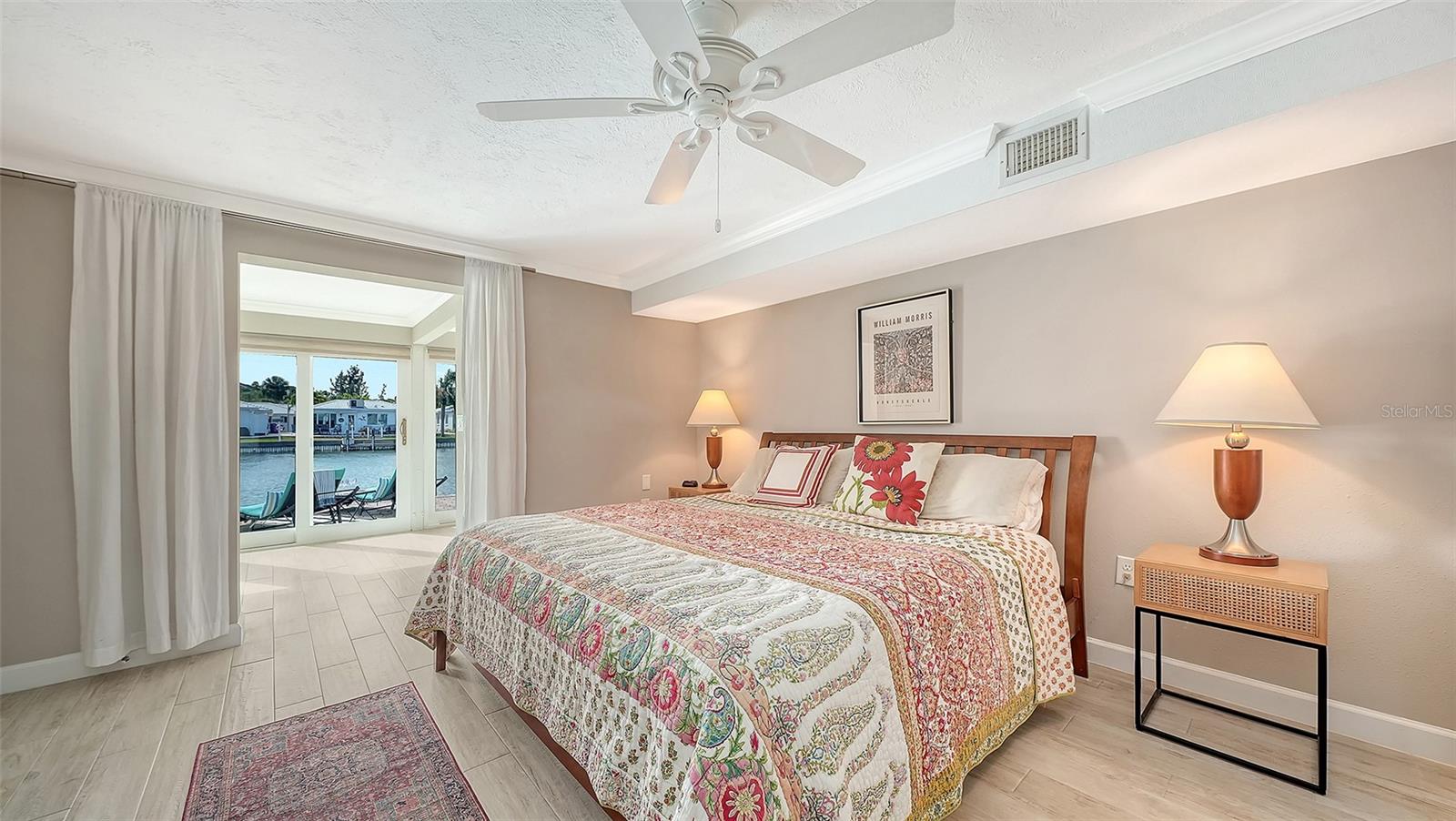 900 SPANISH DR N, LONGBOAT KEY, FL, 34228