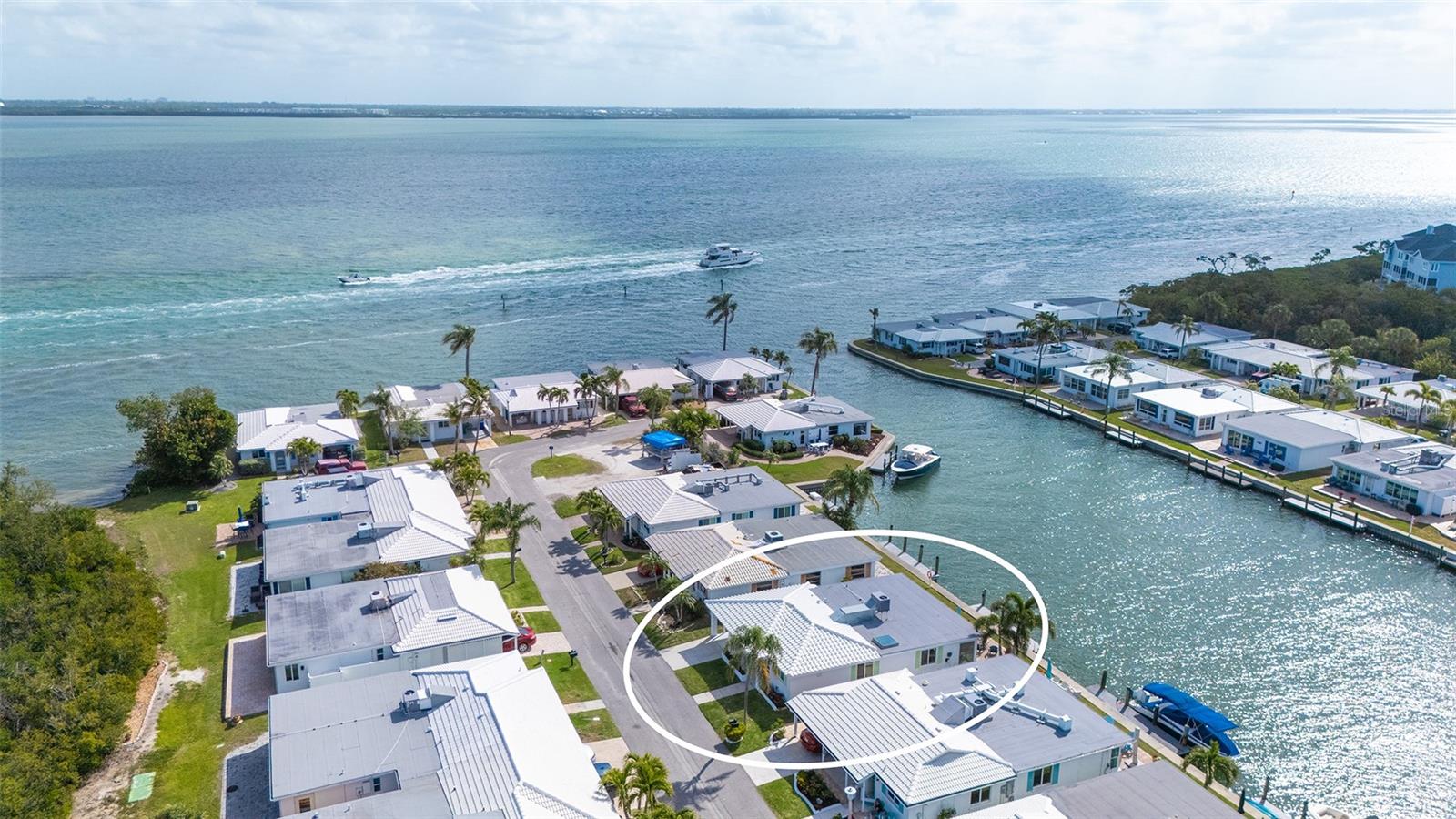 900 SPANISH DR N, LONGBOAT KEY, FL, 34228
