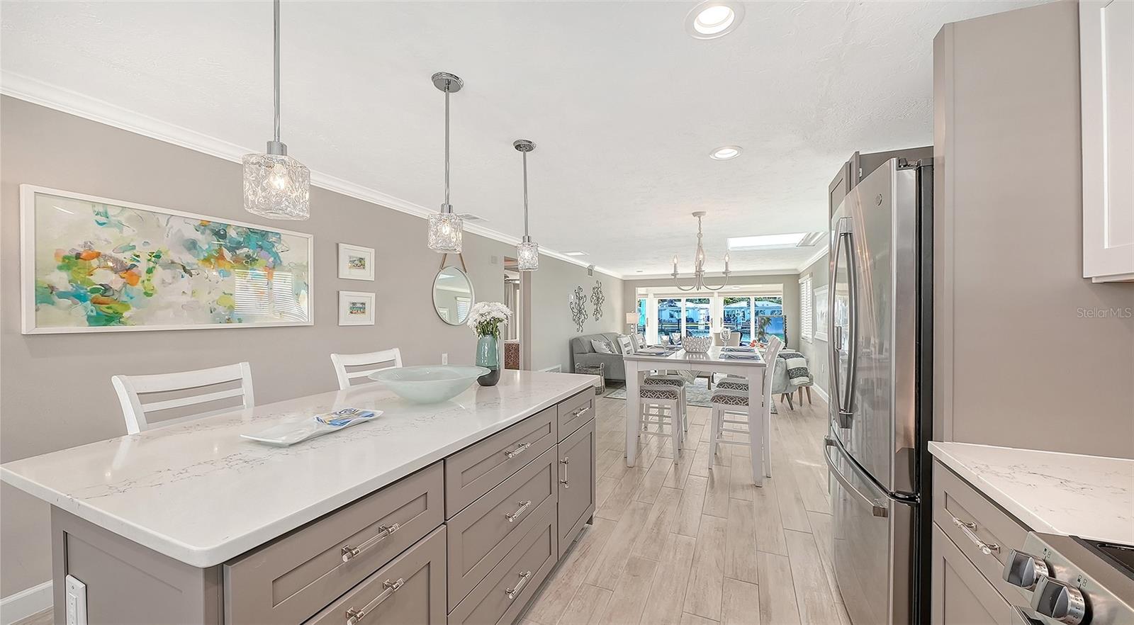 900 SPANISH DR N, LONGBOAT KEY, FL, 34228