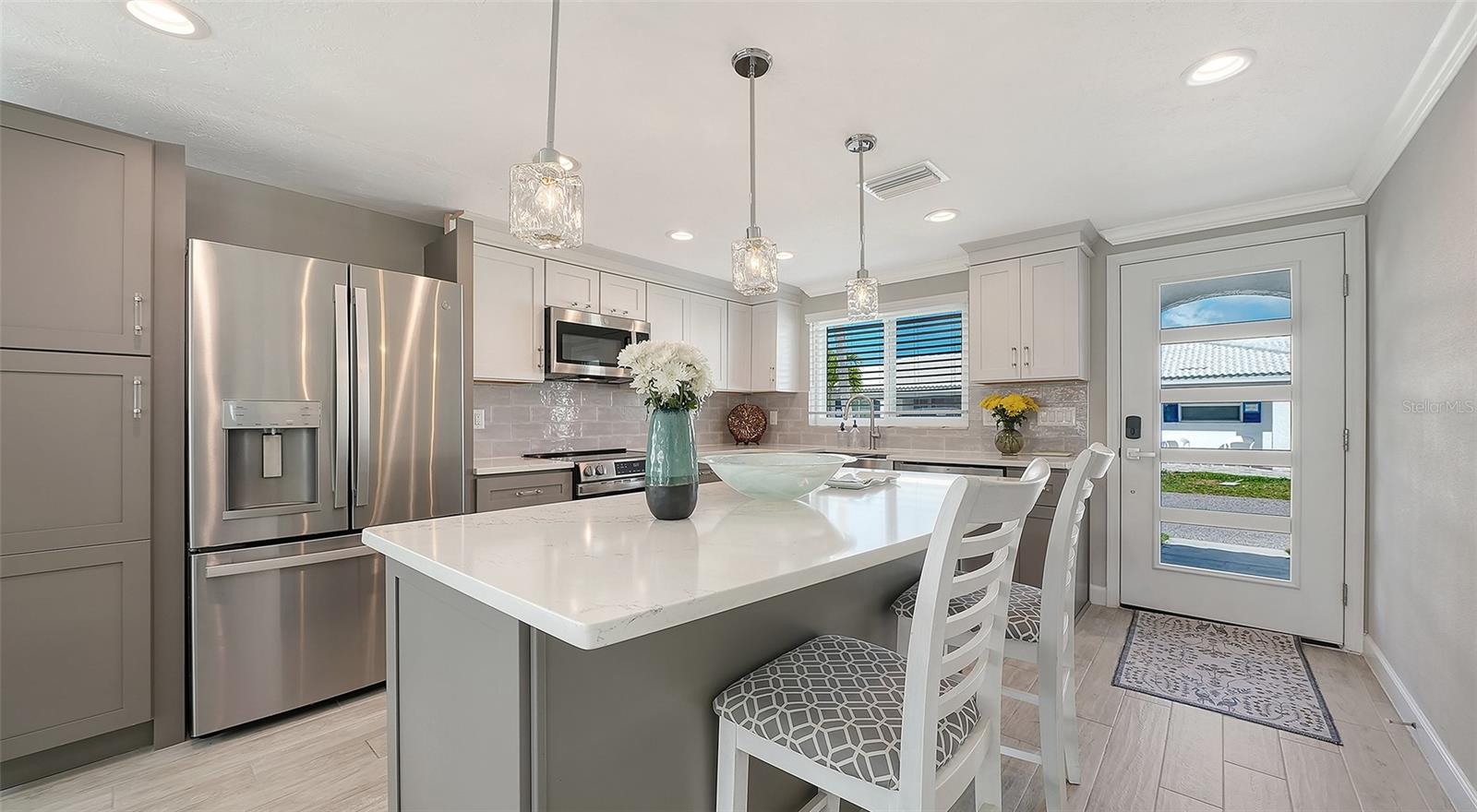 900 SPANISH DR N, LONGBOAT KEY, FL, 34228