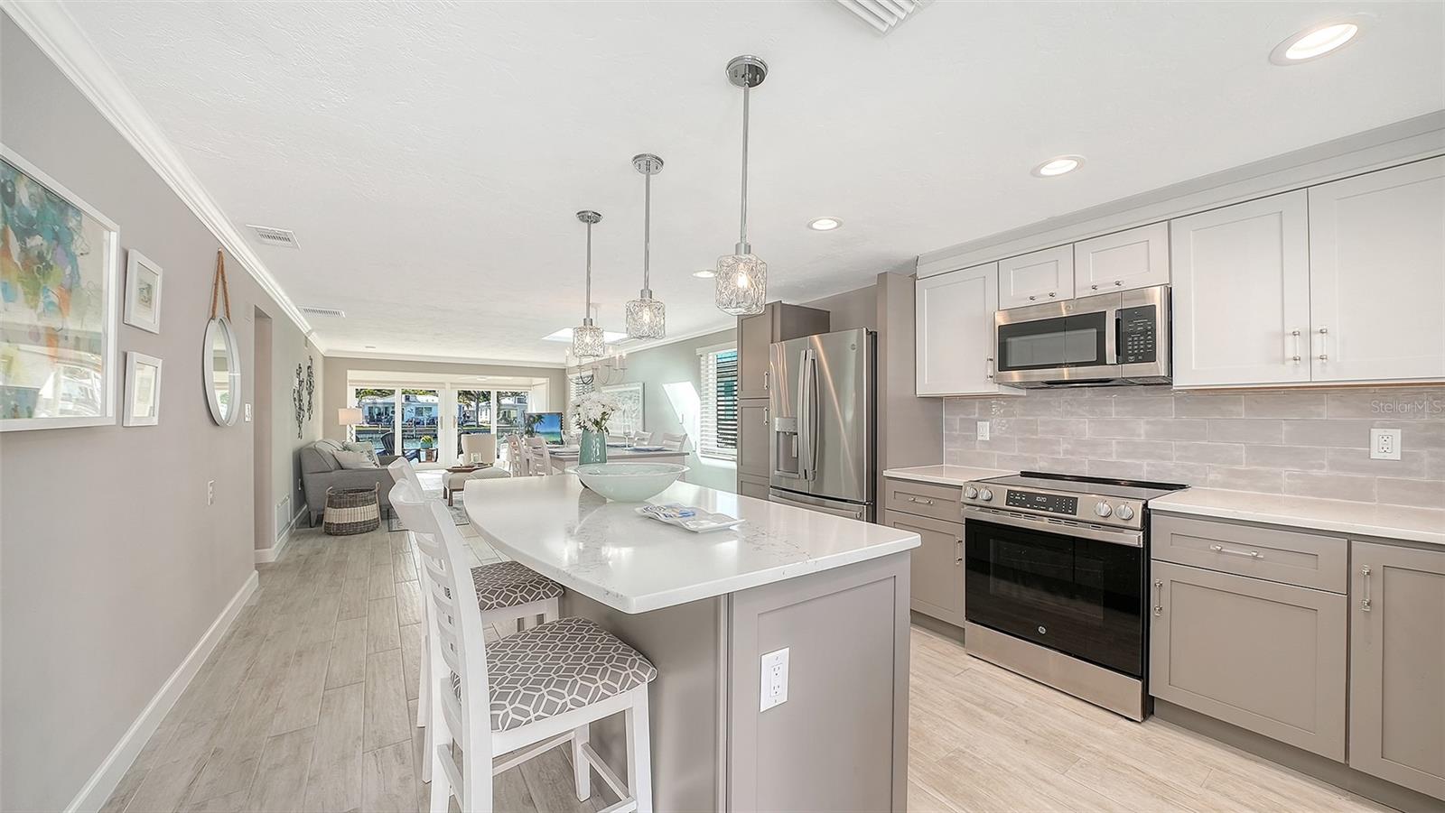 900 SPANISH DR N, LONGBOAT KEY, FL, 34228