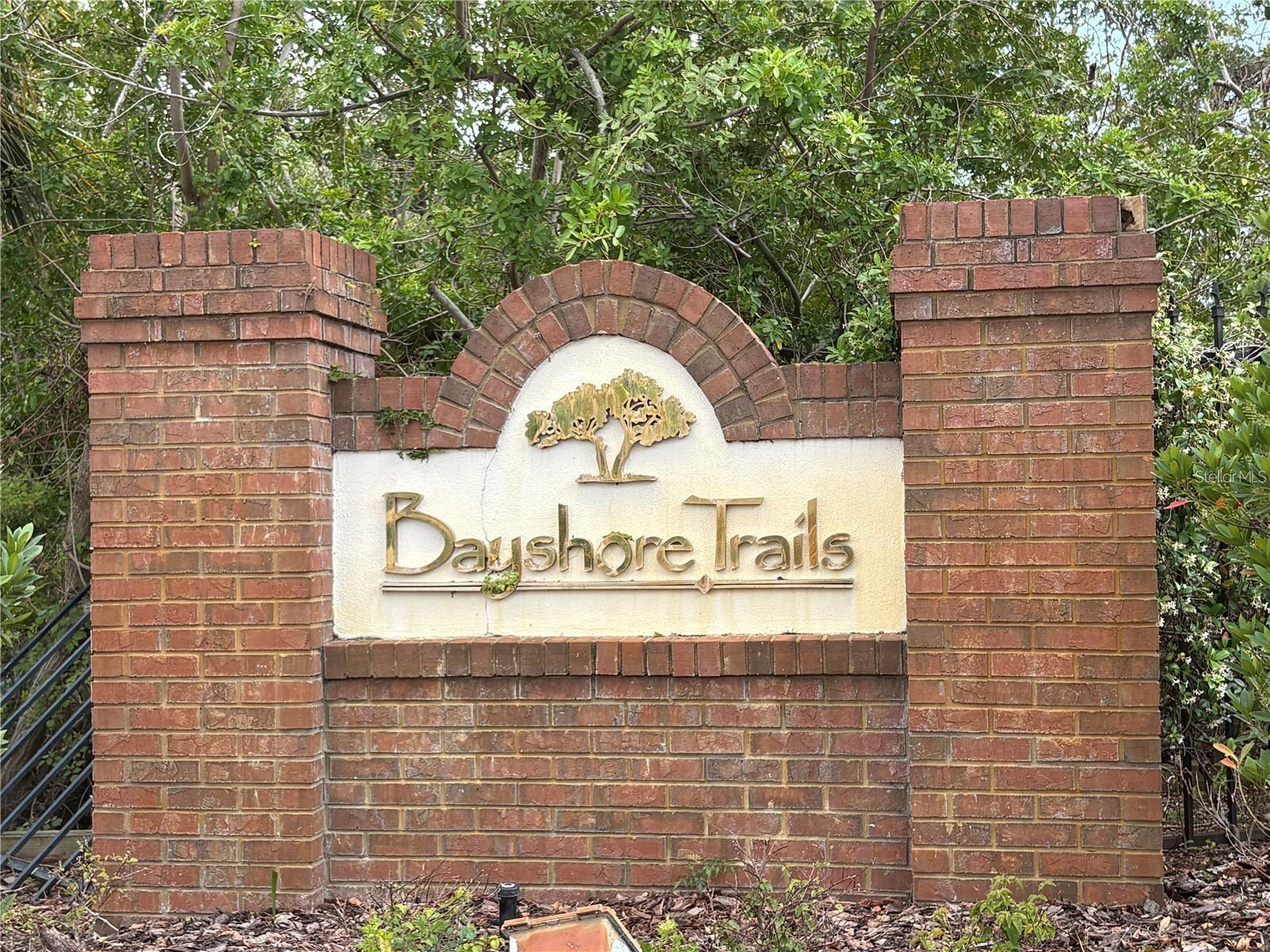 2856 BAYSHORE TRAILS DR, TAMPA, FL, 33611