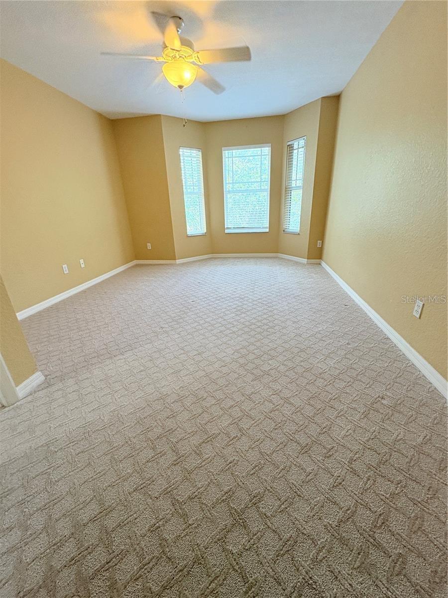 2856 BAYSHORE TRAILS DR, TAMPA, FL, 33611