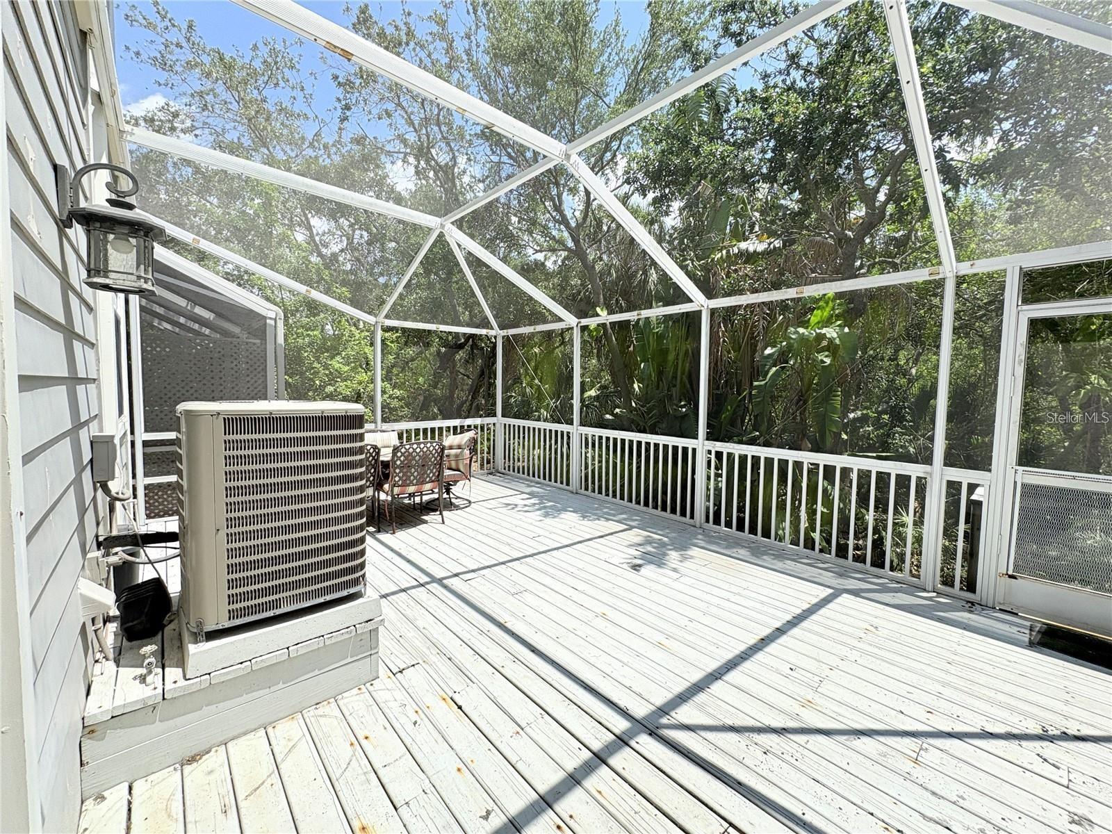 2856 BAYSHORE TRAILS DR, TAMPA, FL, 33611