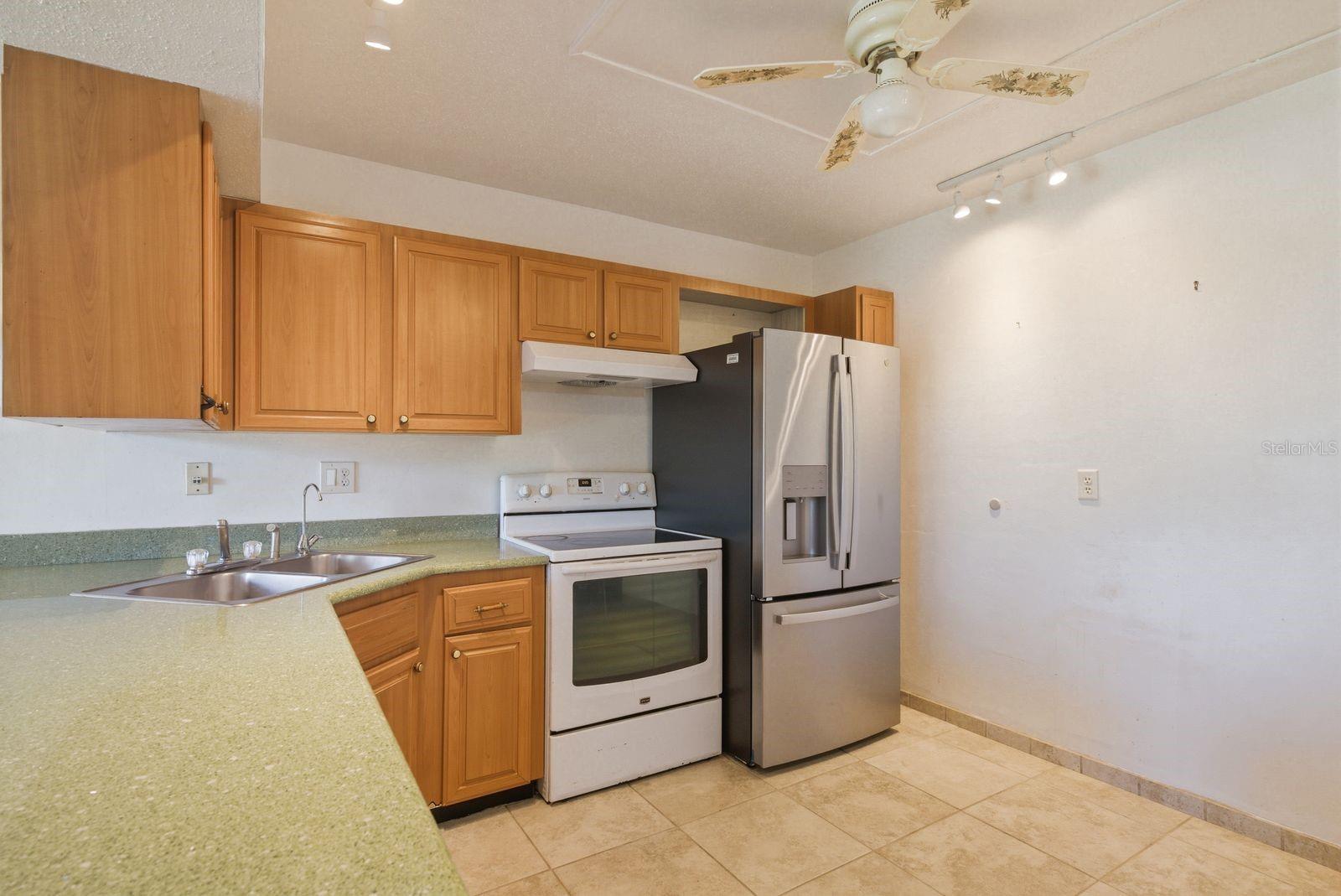 1655 S HIGHLAND AVE #D138, CLEARWATER, FL, 33756