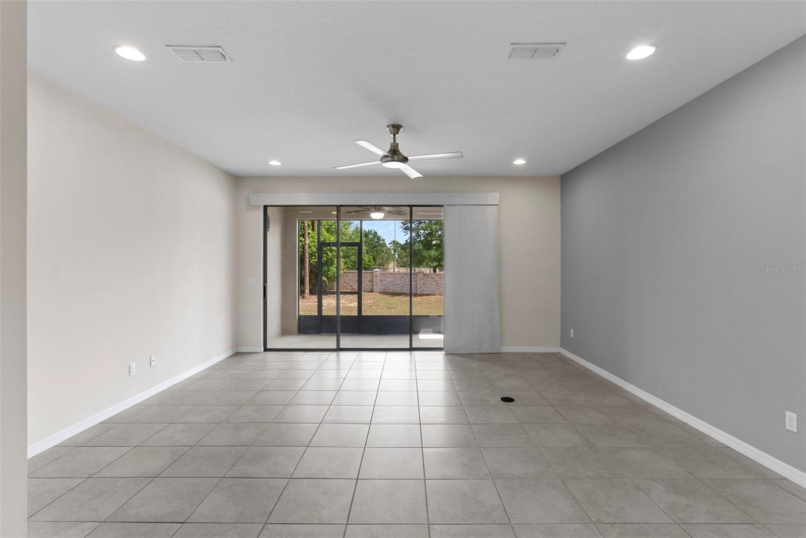 1121 PAVIA DR, APOPKA, FL, 32703