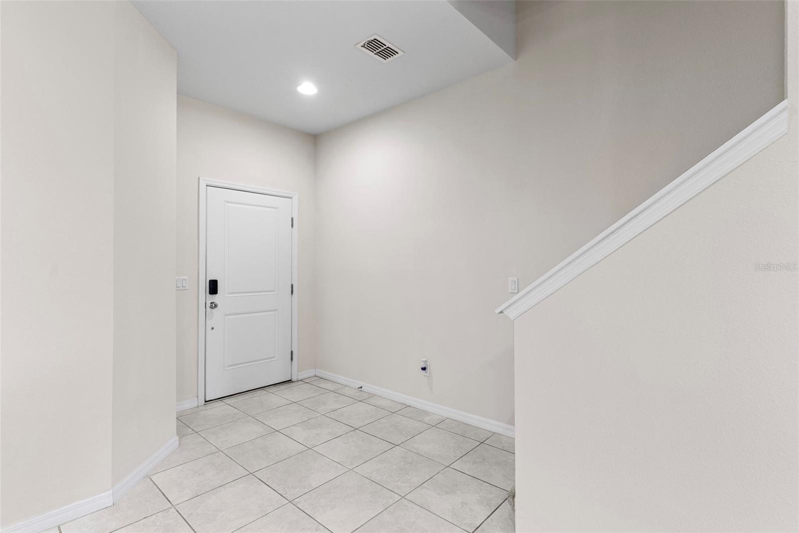 1121 PAVIA DR, APOPKA, FL, 32703