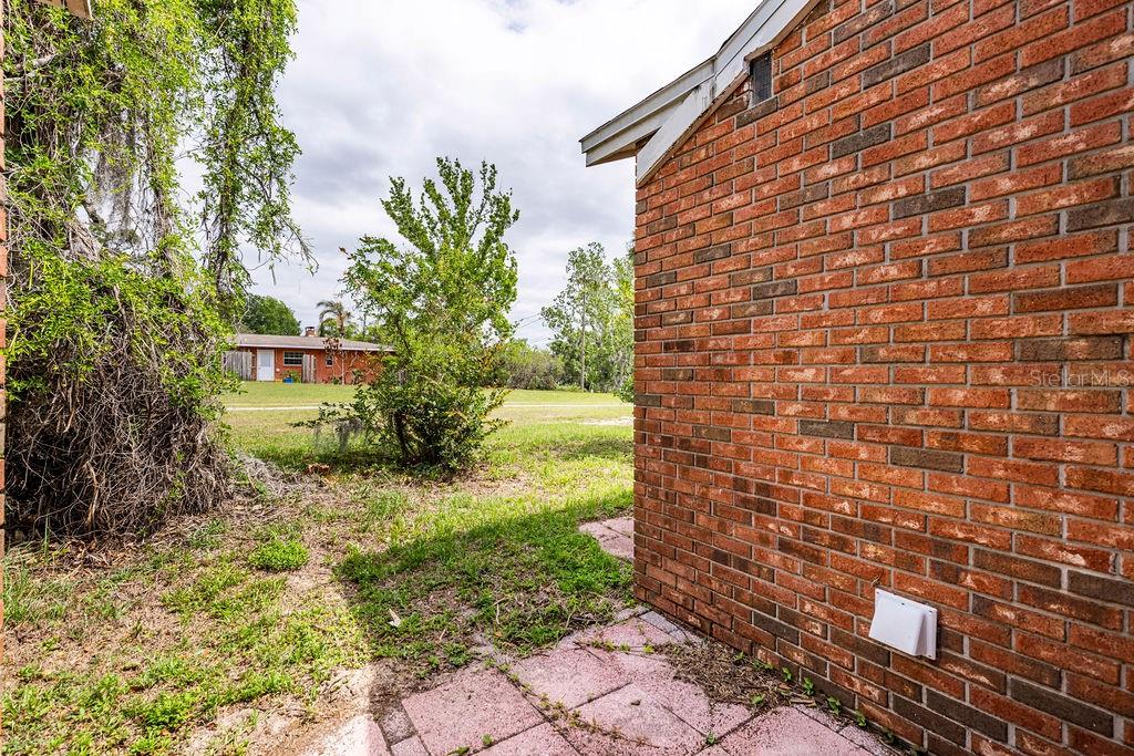 1606 FAHNSTOCK ST, EUSTIS, FL, 32726