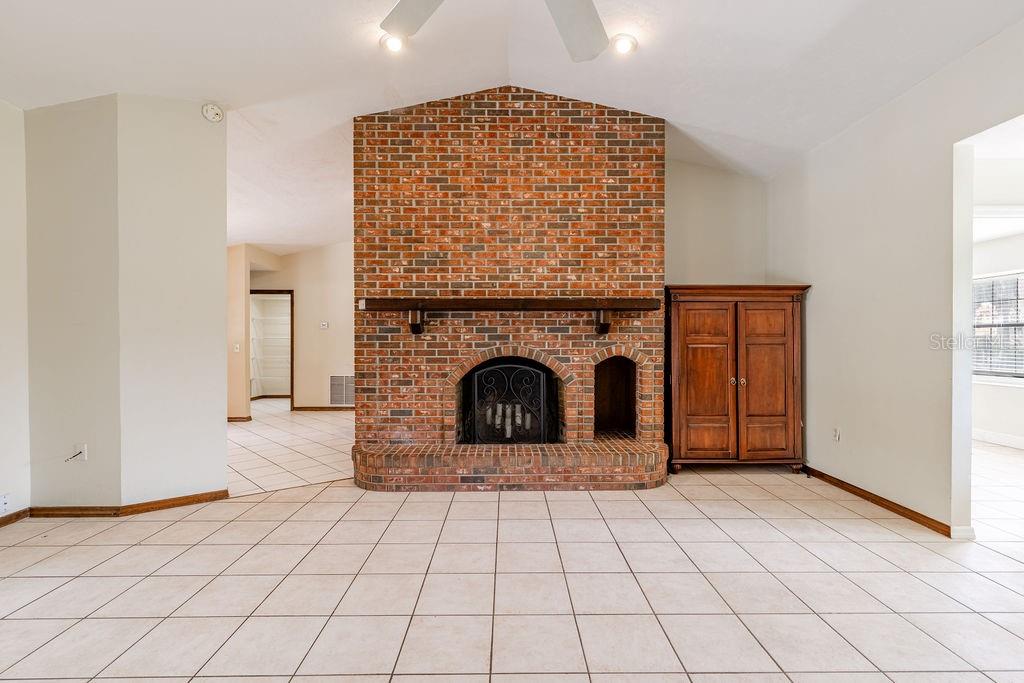 1606 FAHNSTOCK ST, EUSTIS, FL, 32726