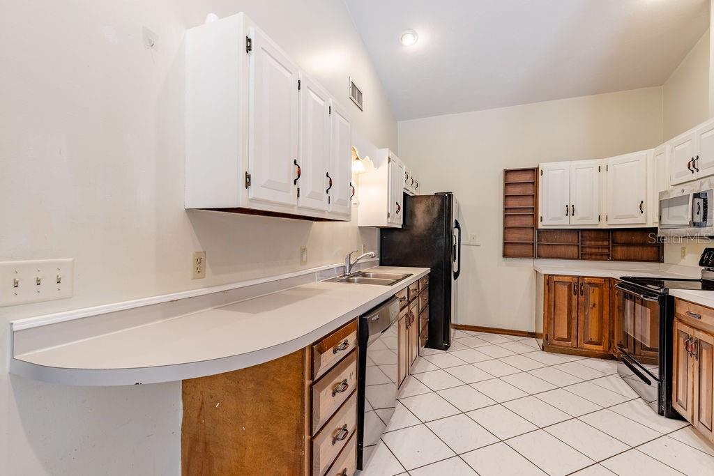 1606 FAHNSTOCK ST, EUSTIS, FL, 32726