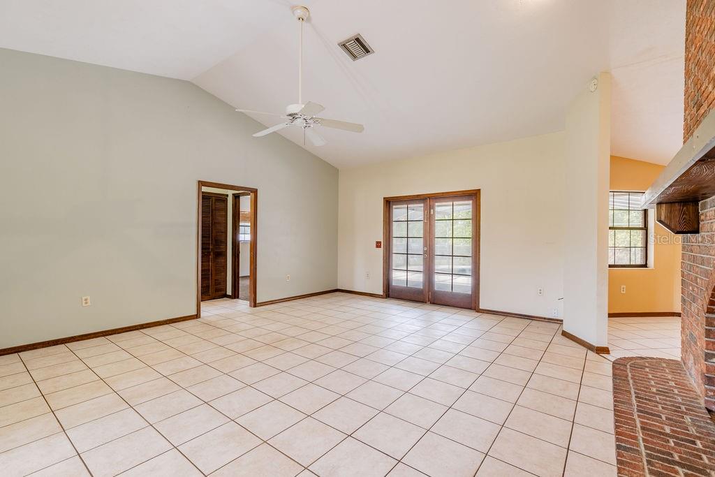 1606 FAHNSTOCK ST, EUSTIS, FL, 32726