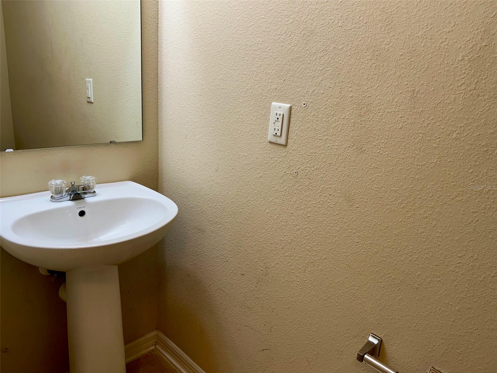 2078 SUN DOWN DR, CLEARWATER, FL, 33763