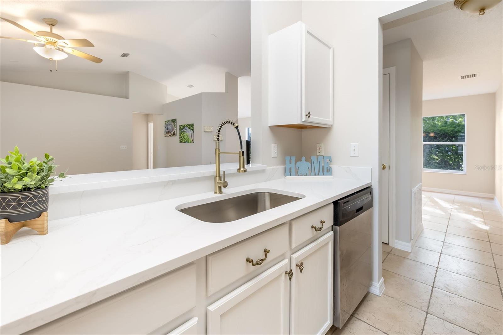 19 PRESTWICK LN, PALM COAST, FL, 32164