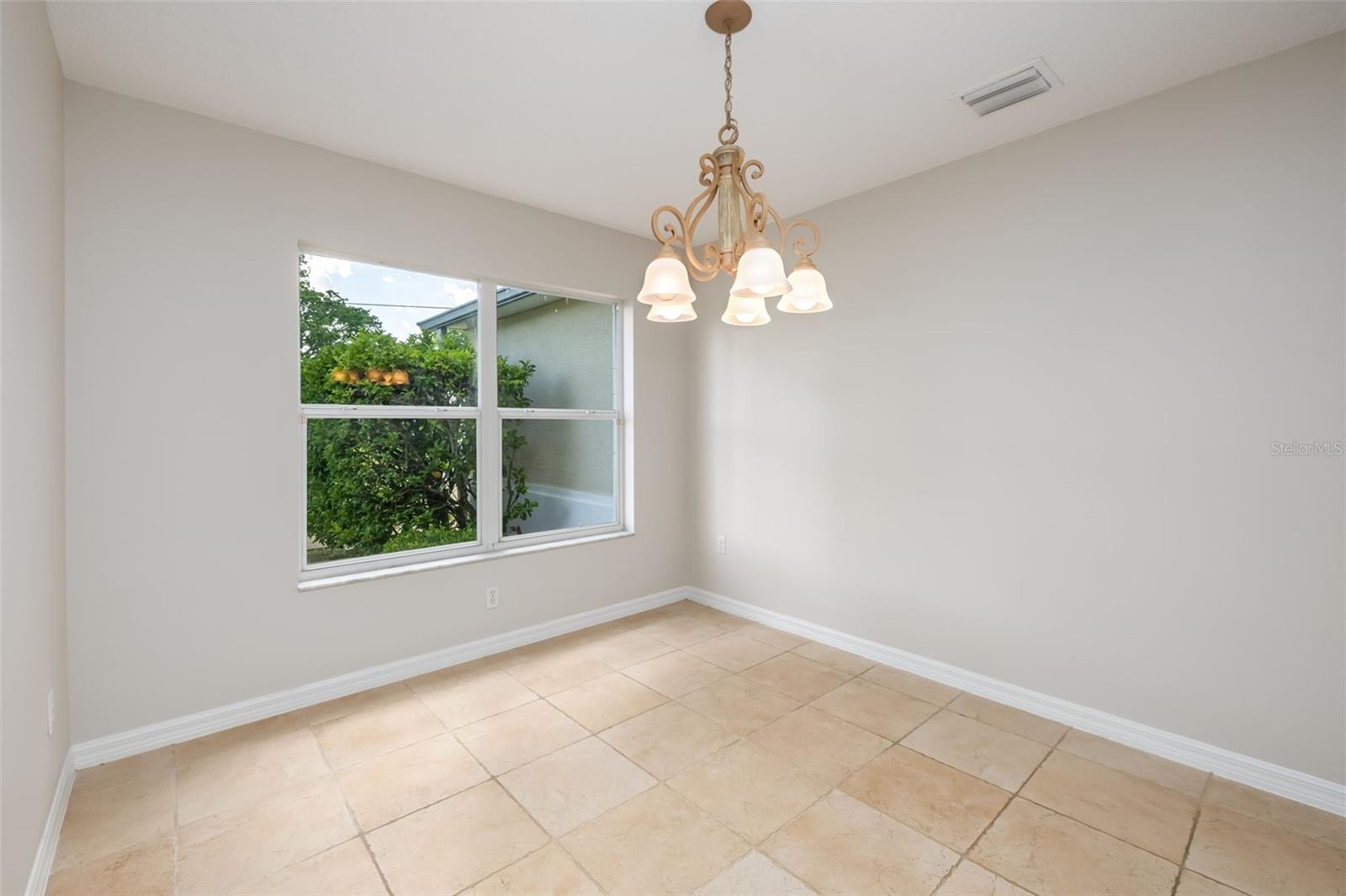 19 PRESTWICK LN, PALM COAST, FL, 32164