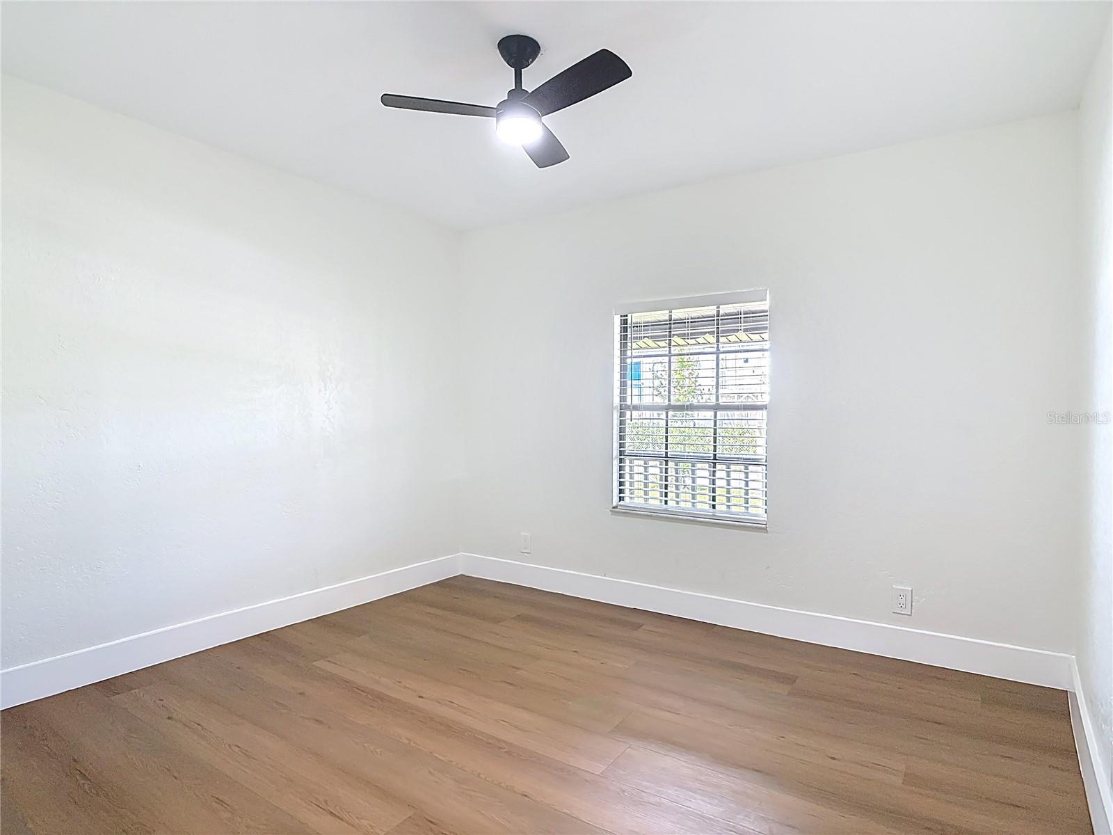 1415 FRANCES DR, DAYTONA BEACH, FL, 32124