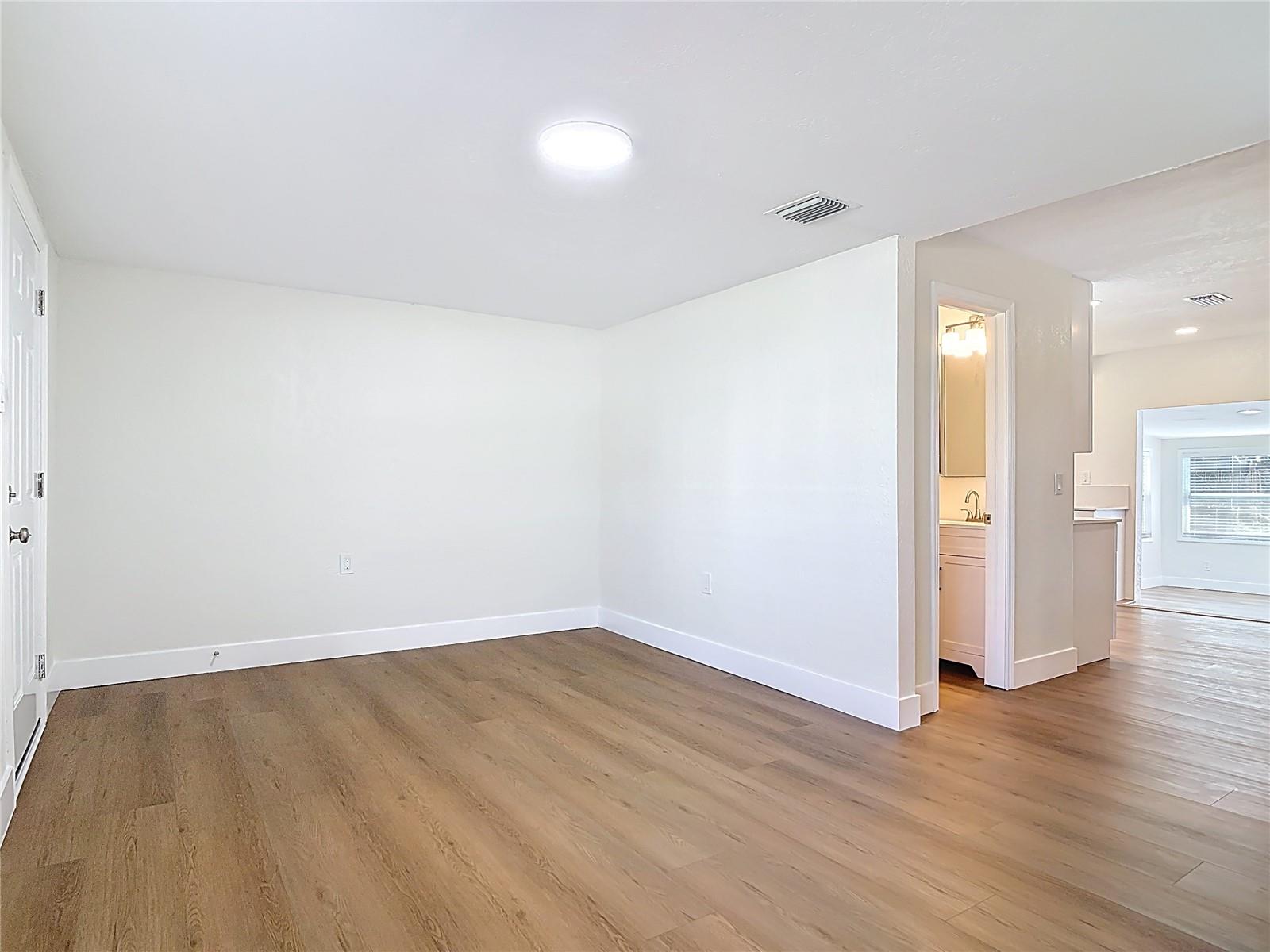 1415 FRANCES DR, DAYTONA BEACH, FL, 32124