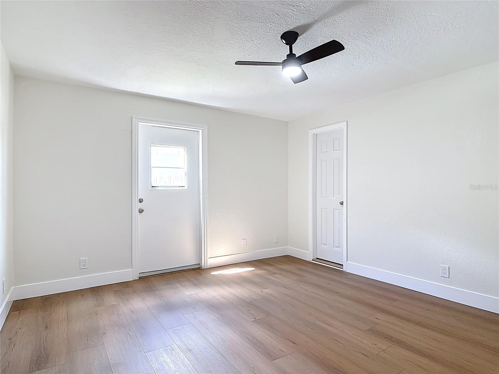 1415 FRANCES DR, DAYTONA BEACH, FL, 32124